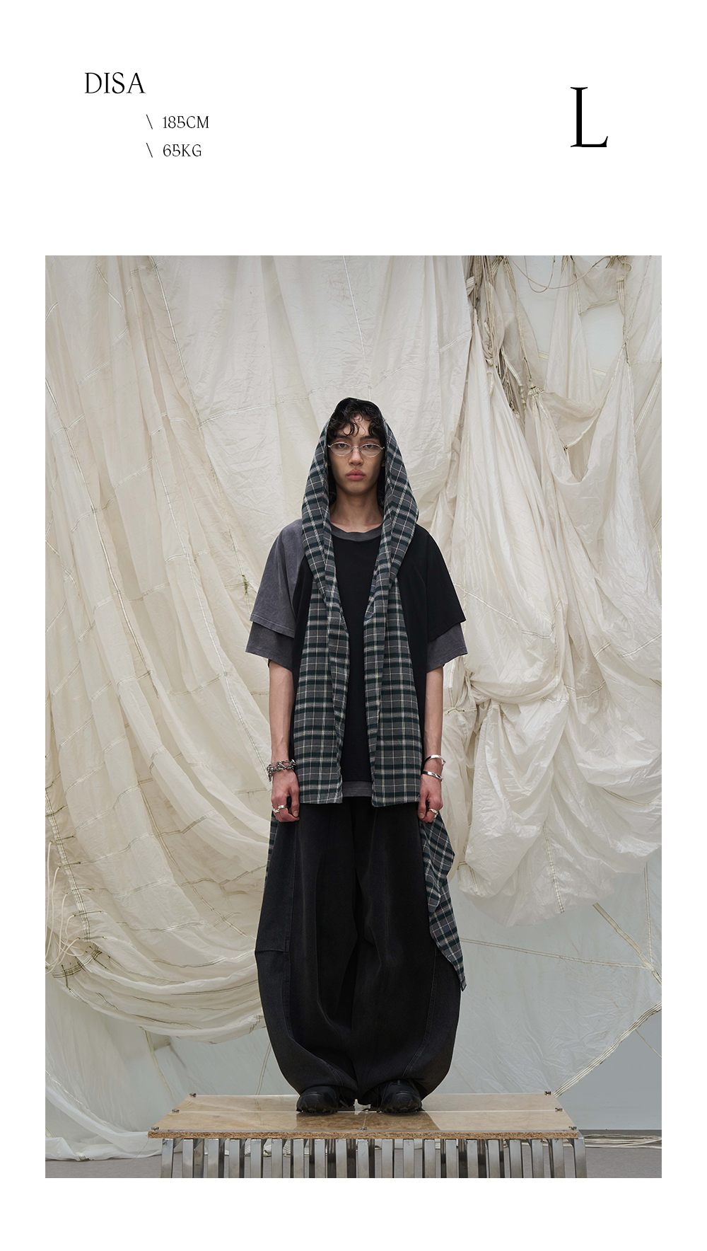 Detachable Plaid Washed Oversized Jeans