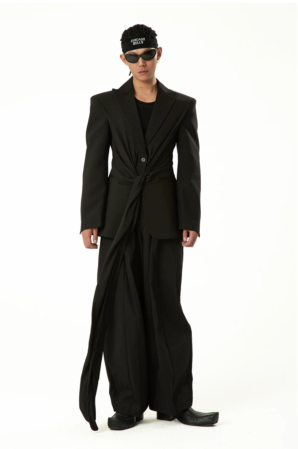 Black Wool Ribbon Pleated Waist-Tailored Blazer