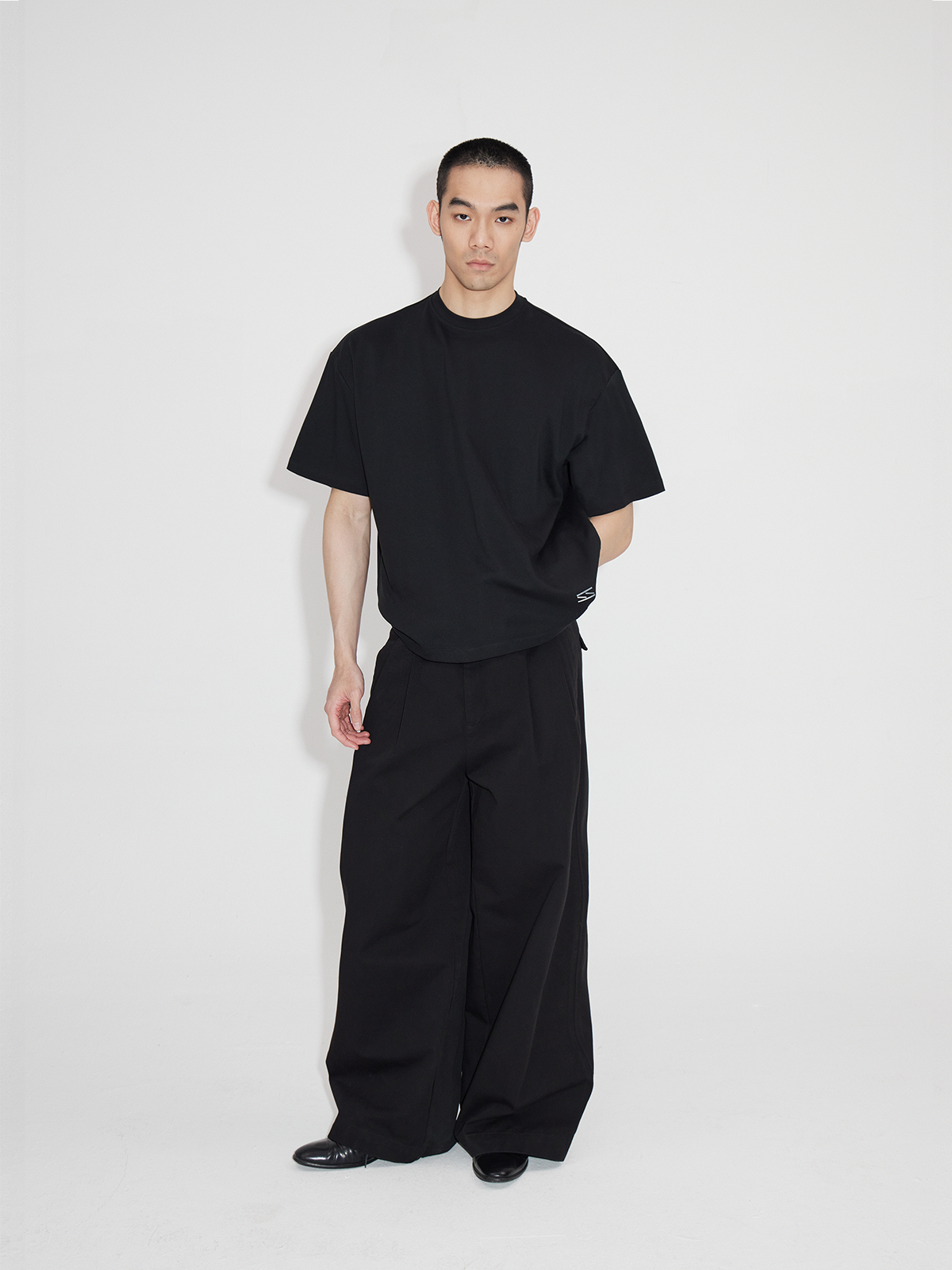 Oversized Short Sleeve Broad Shoulder Tees
