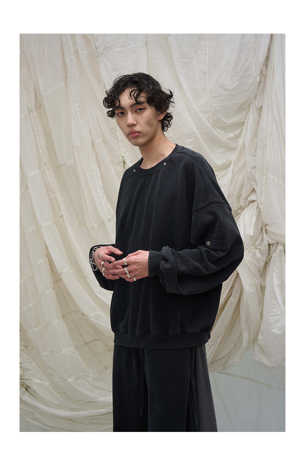 Washed Detachable Ripped Hood Grey Sweatshirt