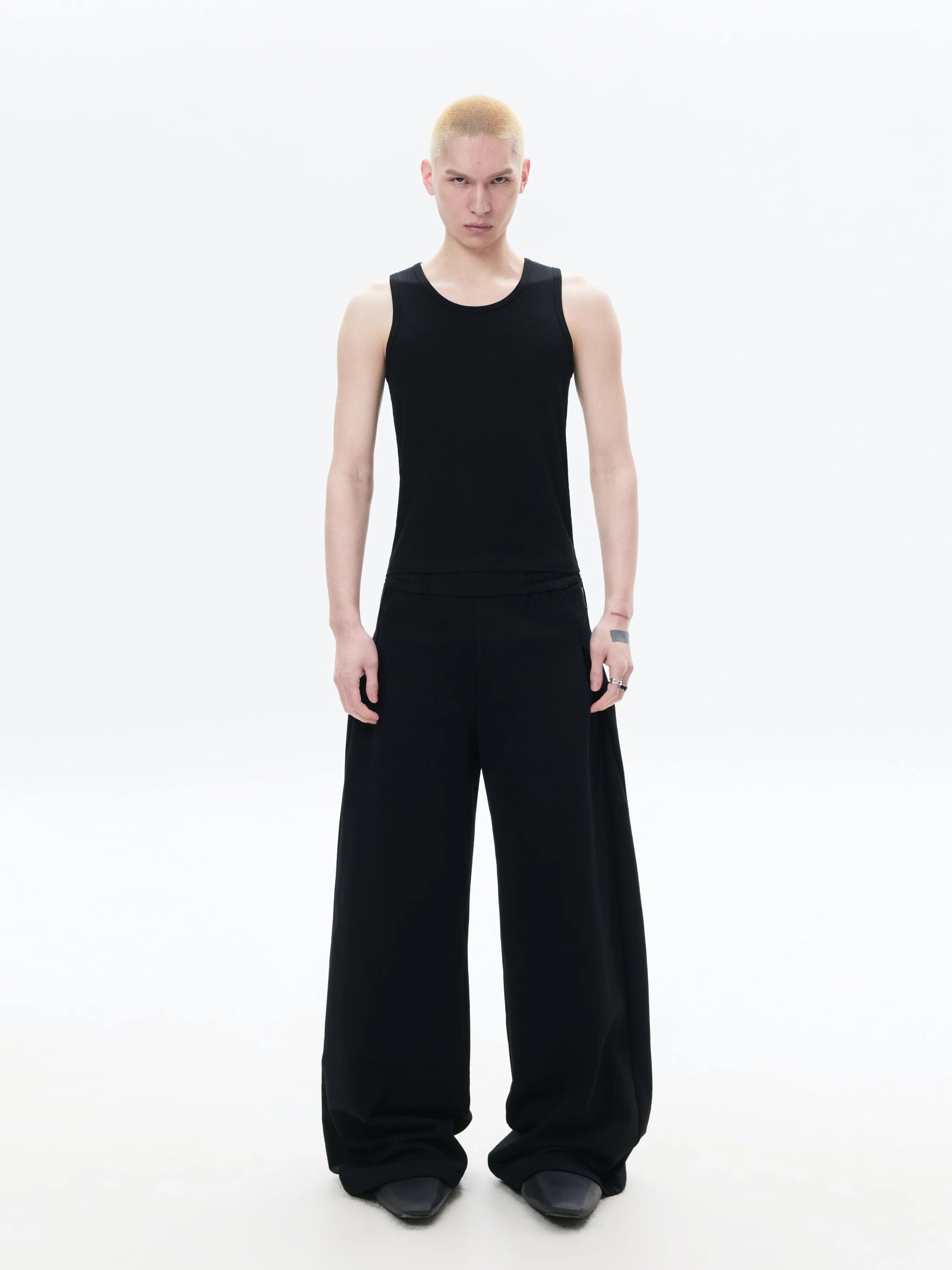 Loose Black Pleated Wide Leg Sweatpants
