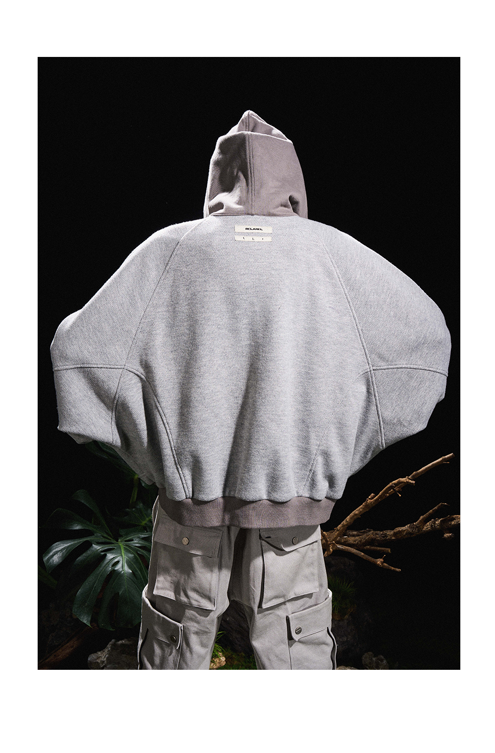 Batwing Sleeve Paneled Zip Knit Sweatshirt