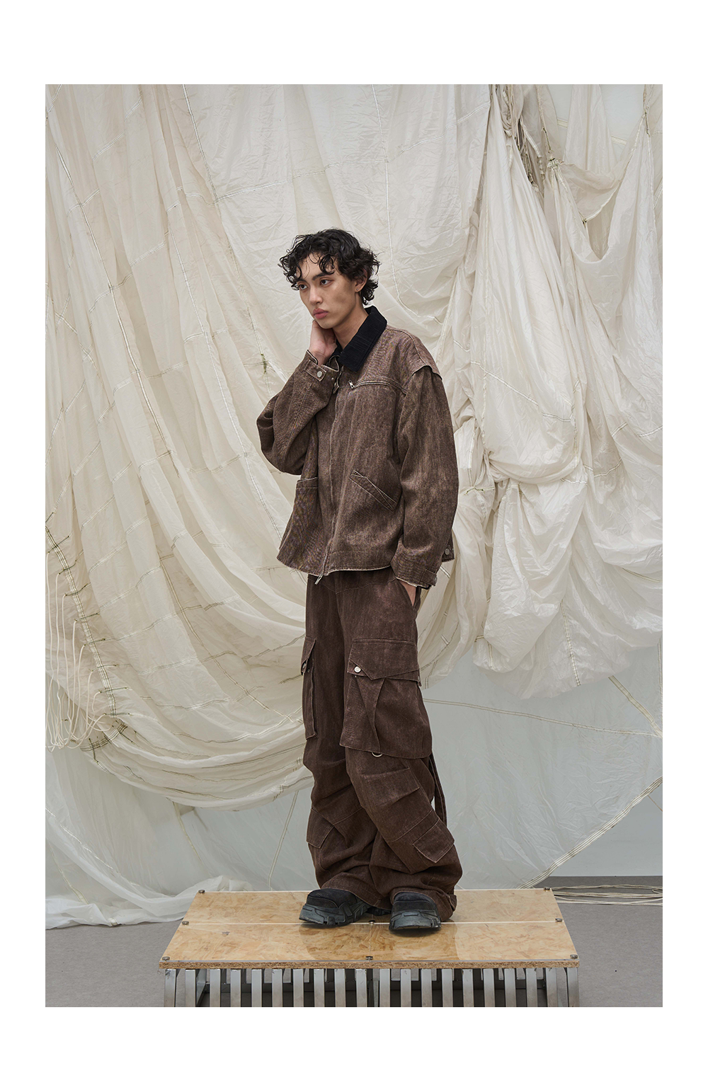 Washed Pleated Adjustable Strap Parachute Pants