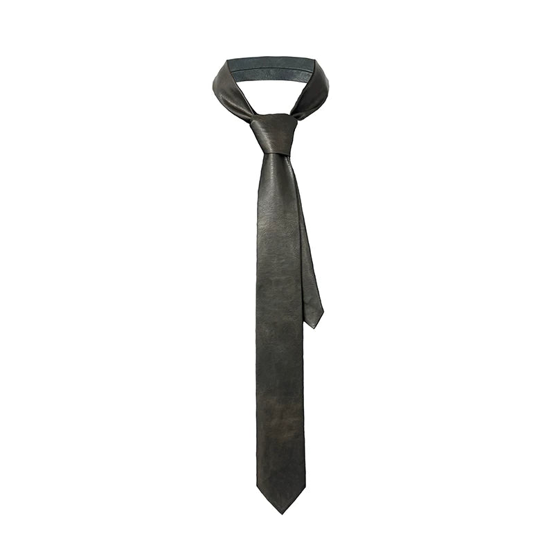 Black Vintage Arrow Leather Tie
