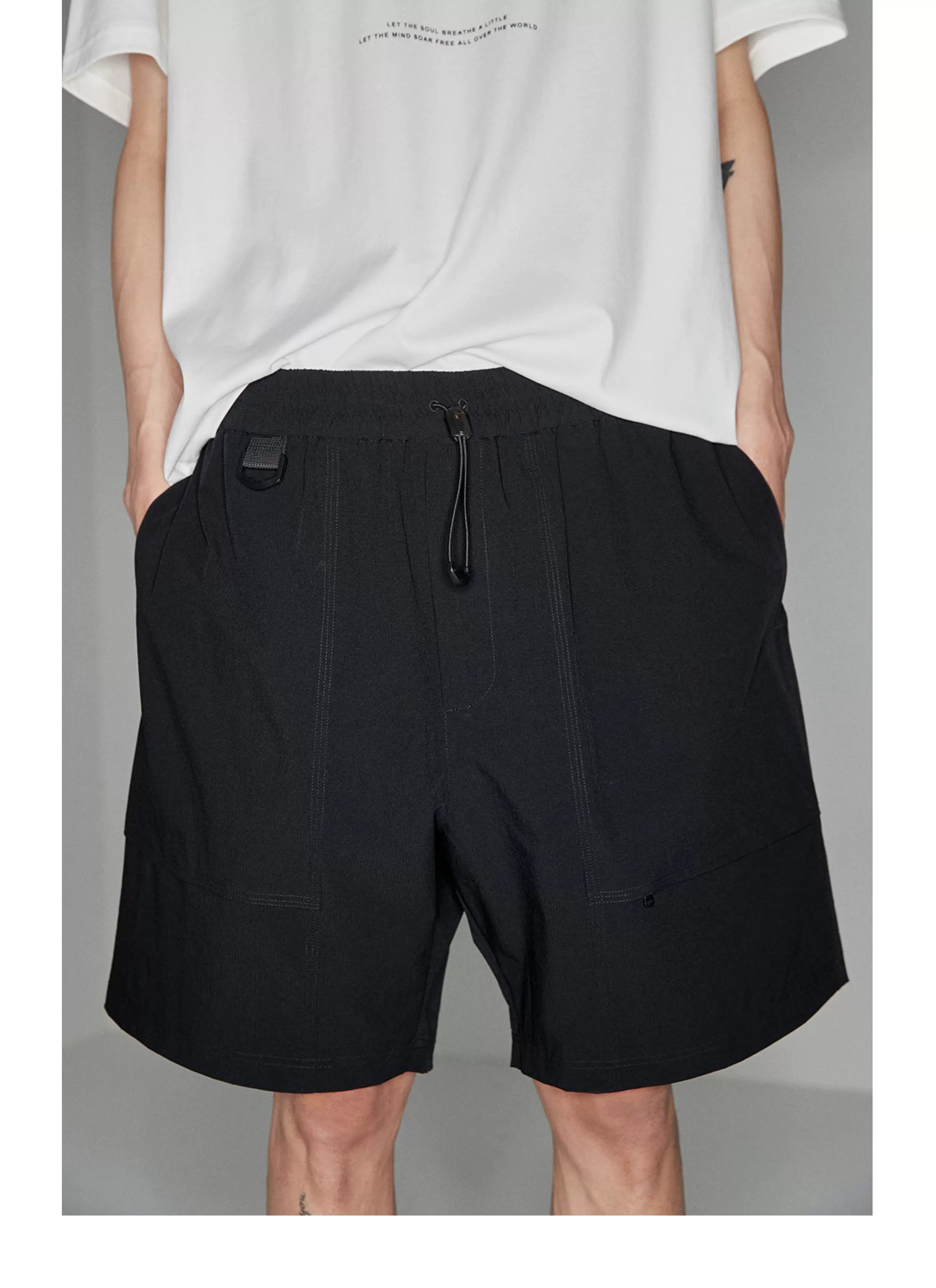 Plaid Multi-Pocket Elastic Waist Shorts