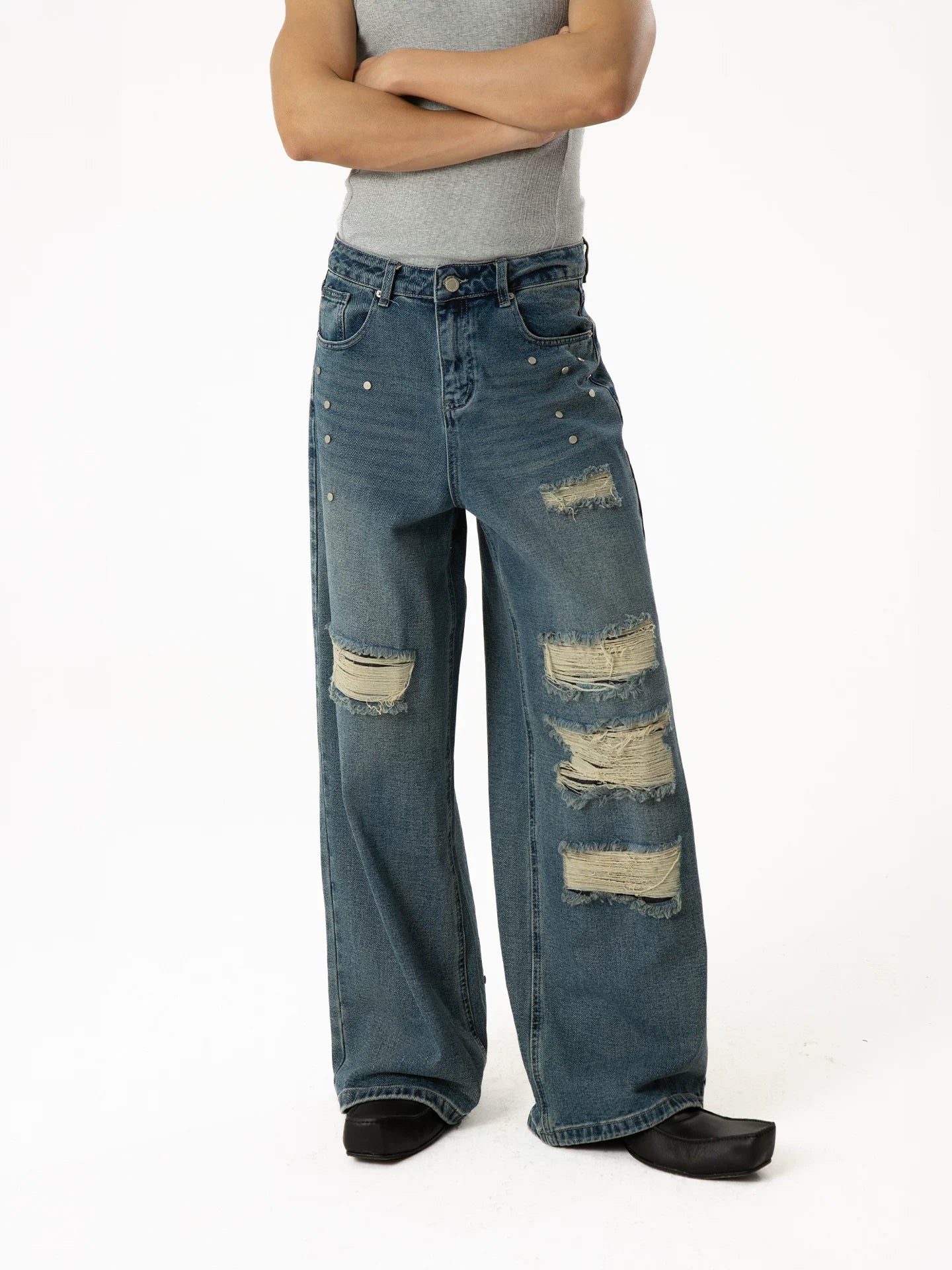 Men's Blue Distressed Riveted Straight Jeans