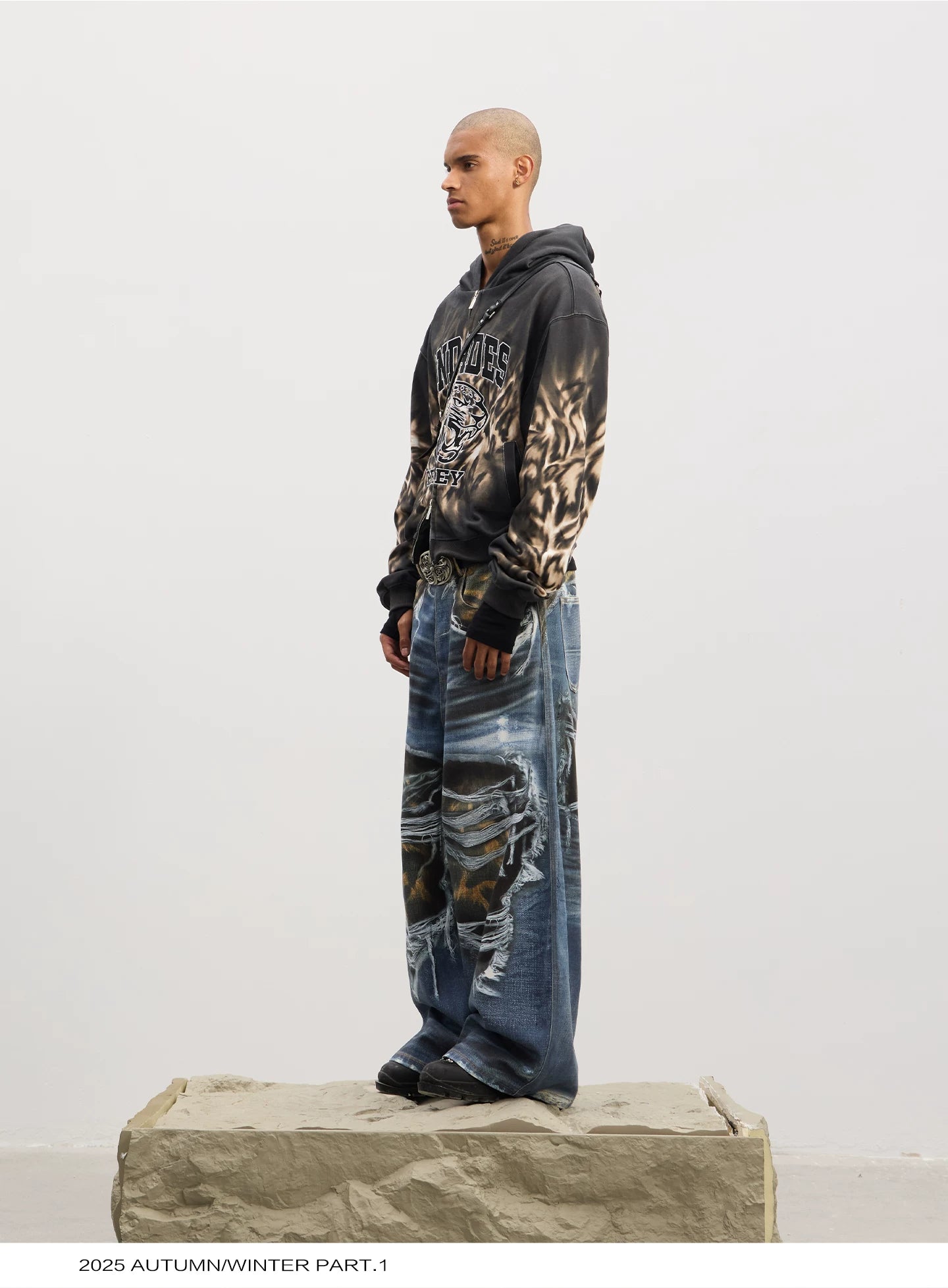 Leopard Print Ripped Washed Baggy Jeans