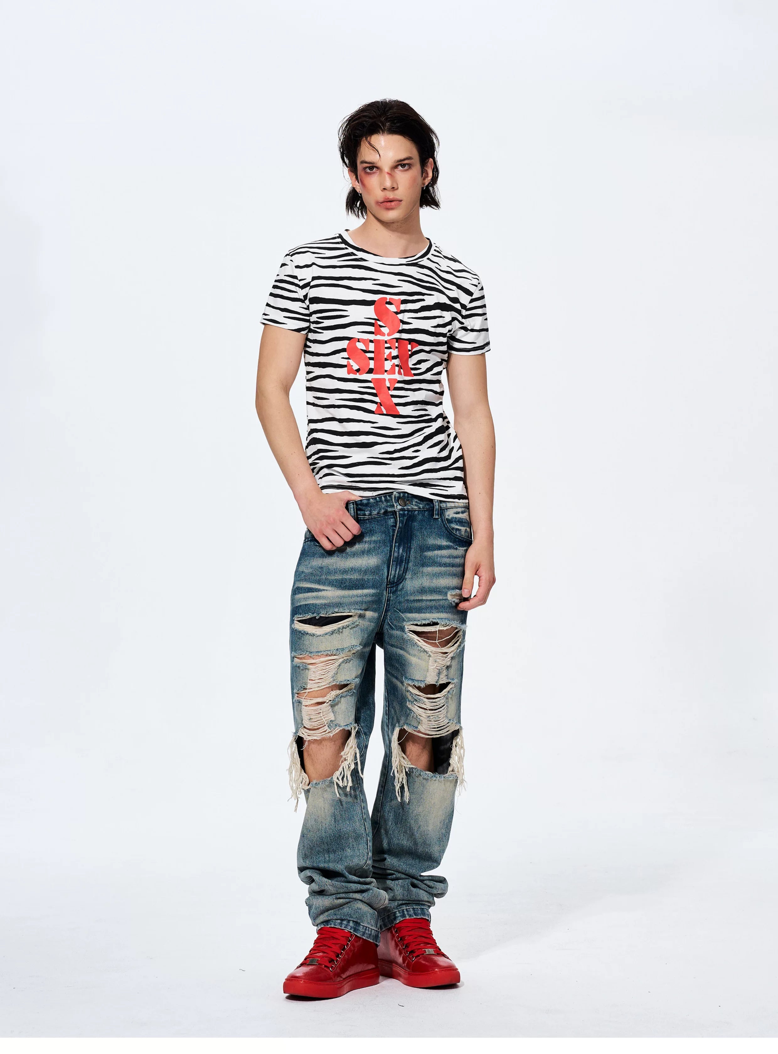 Zebra Print Letter Graphic Crew Neck Tee