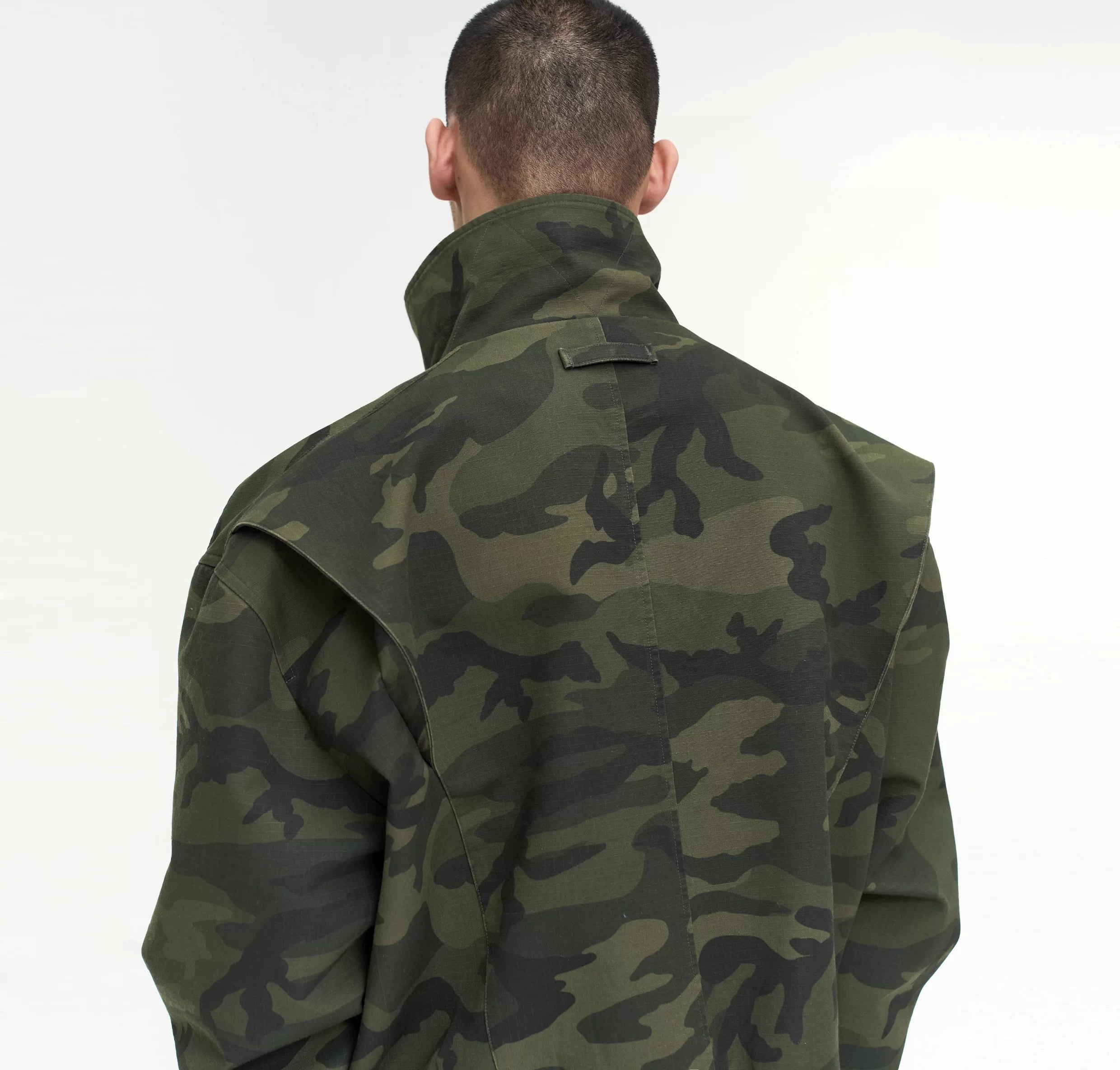 4-Pocket Waterproof Stand-Collar Jackets