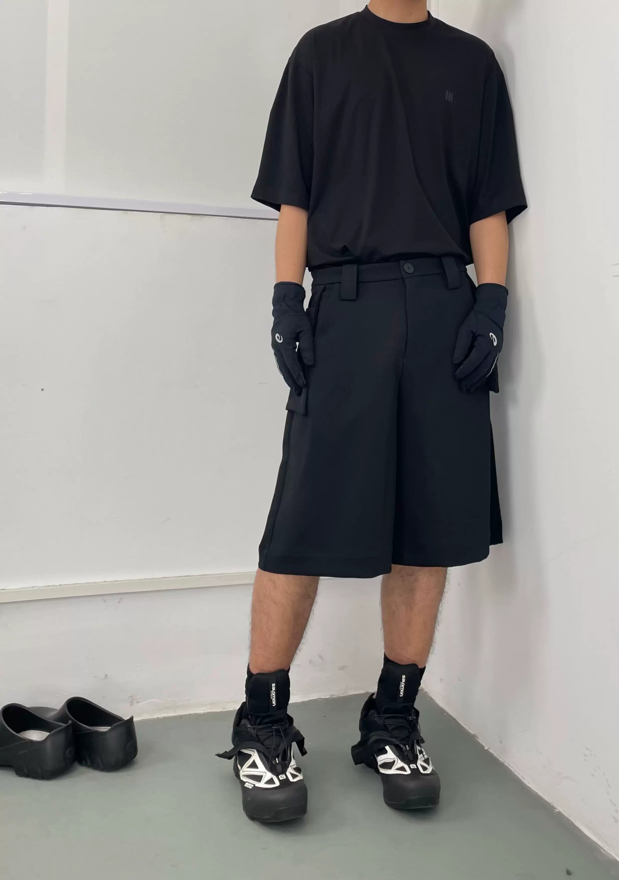 Wrinkle Resistant Saddle Pocket Shorts