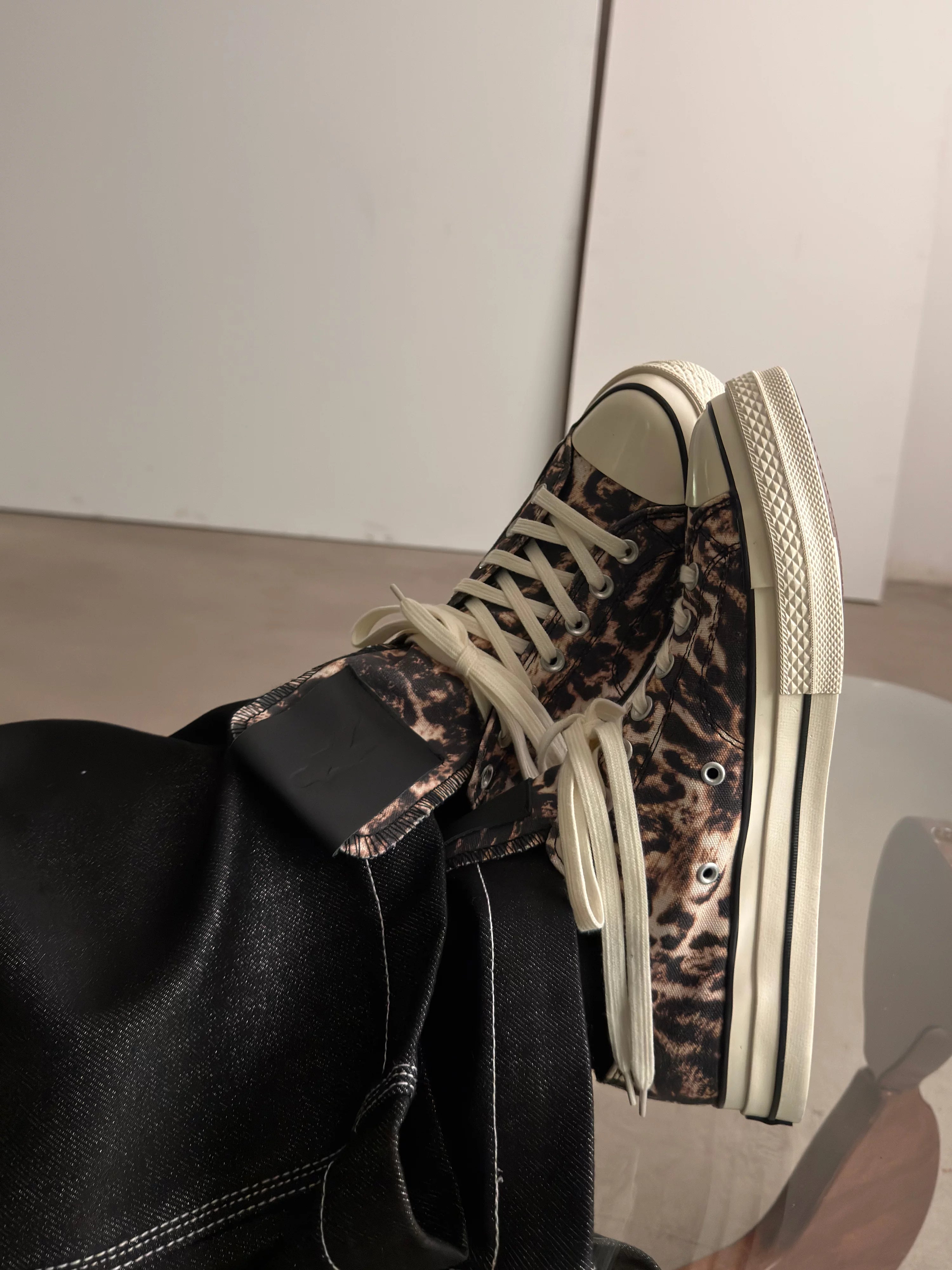 Leopard Print 1970s Long Tongue Sneakers