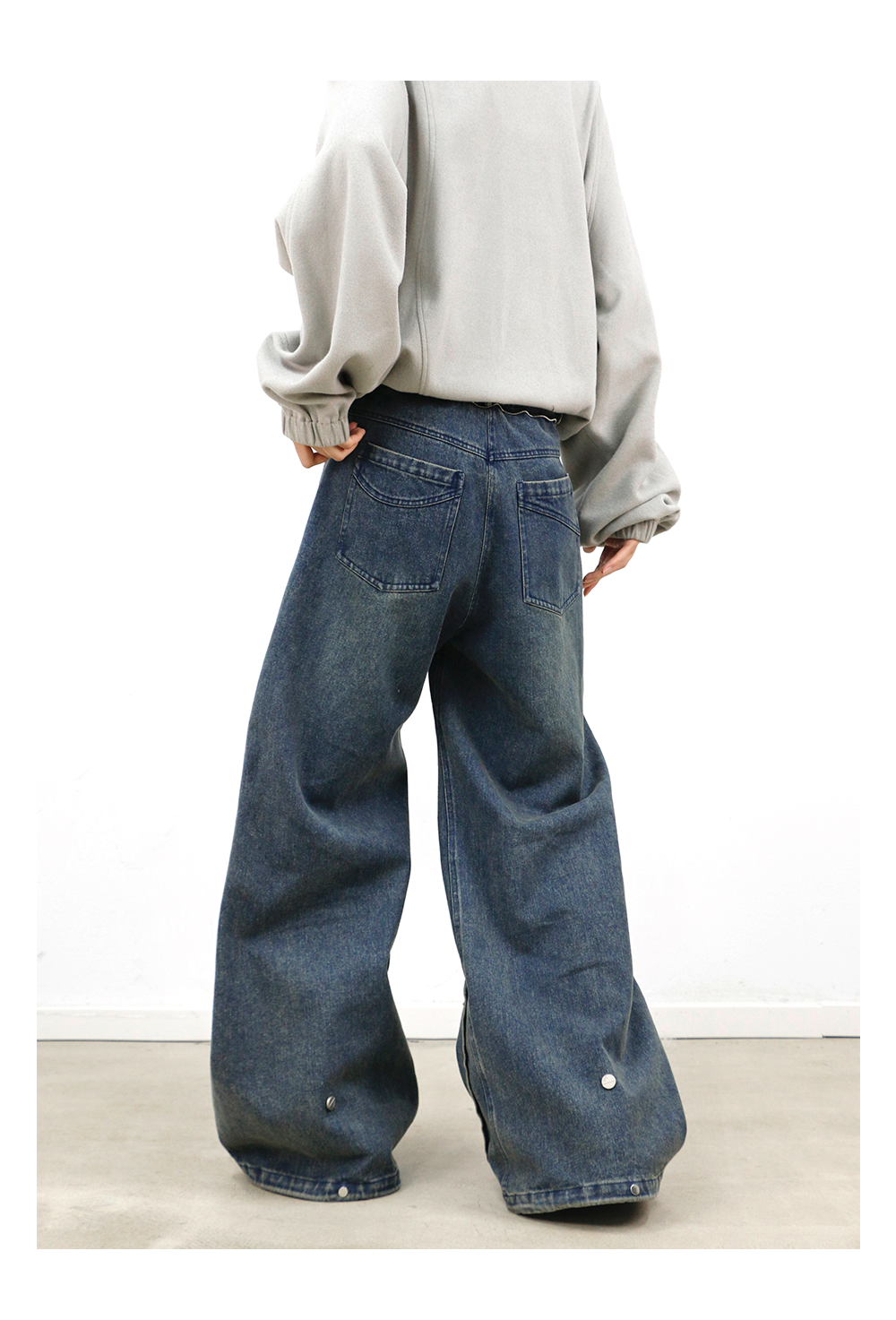 Studded Deconstructed Washed Two-tone A-line Jeans