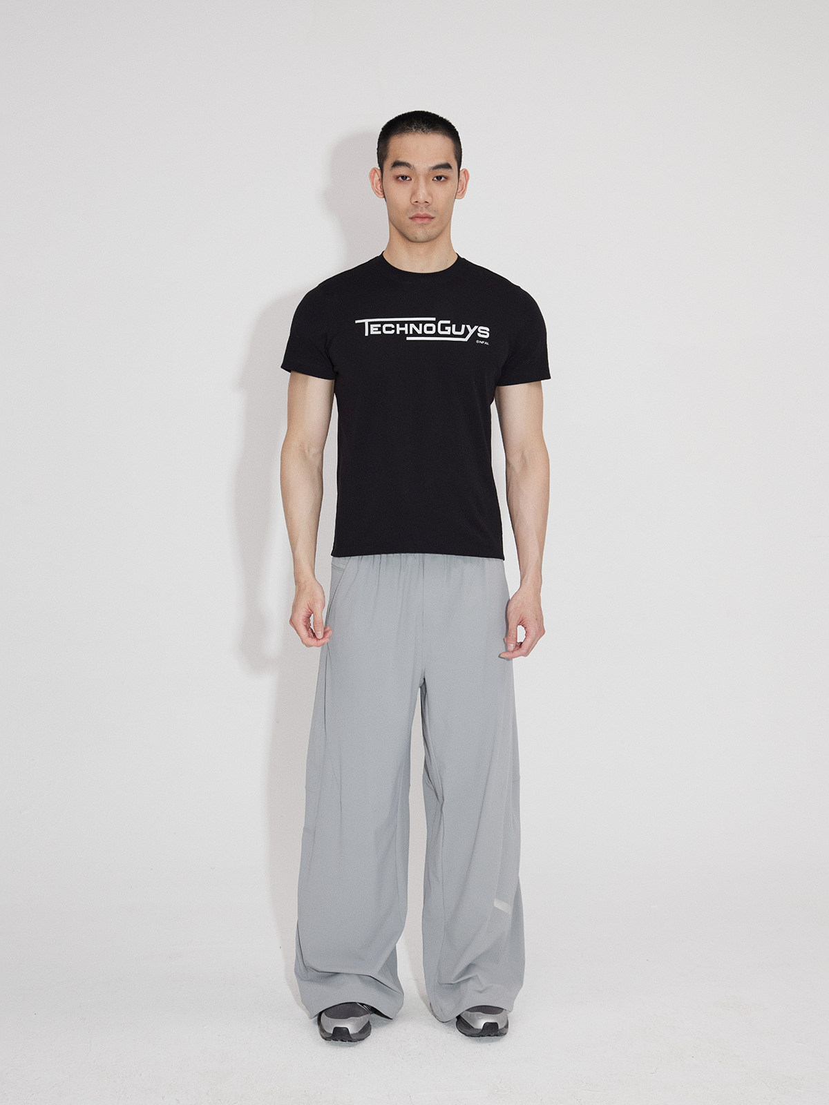 Lightweight Straight Leg Training Pants