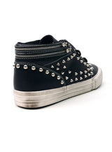 Men's Rivet Mid-top Skate Shoes