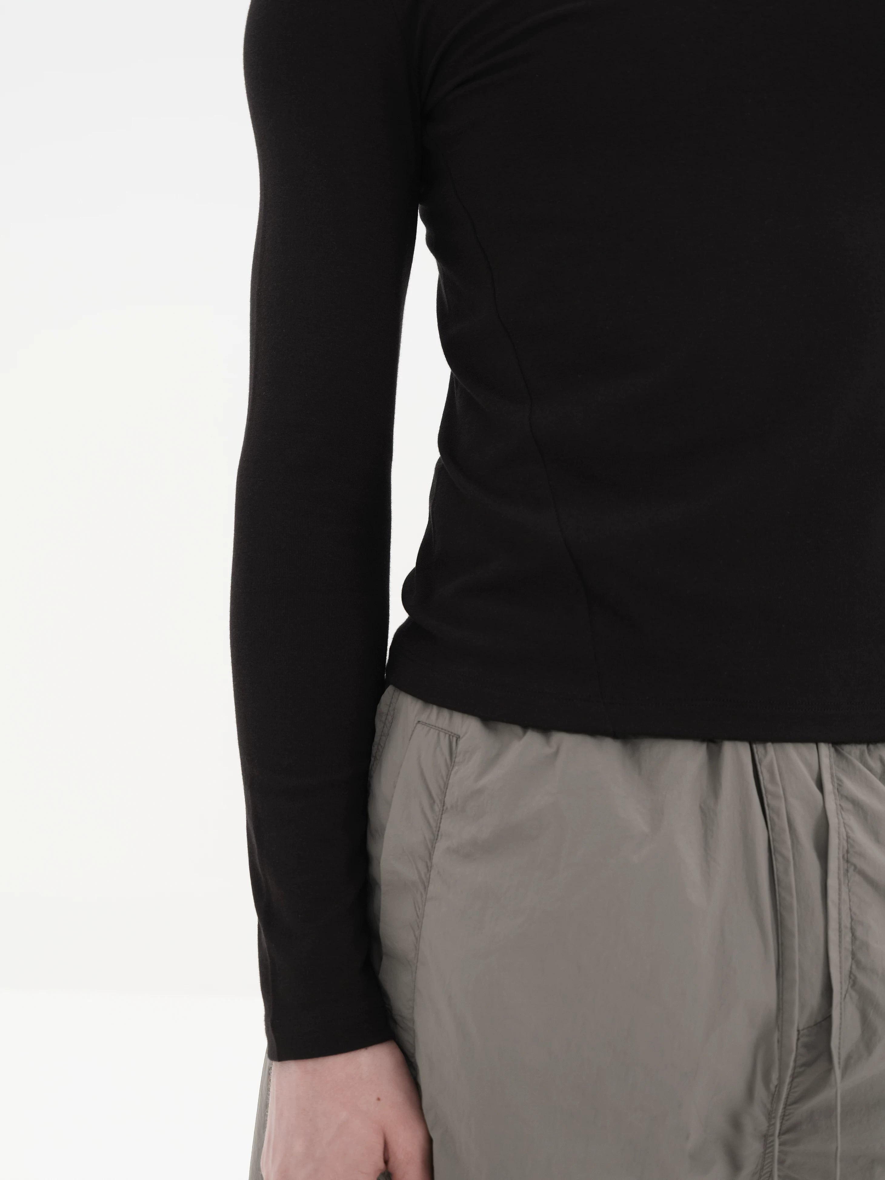 Soft Fitted Long Sleeve Tees