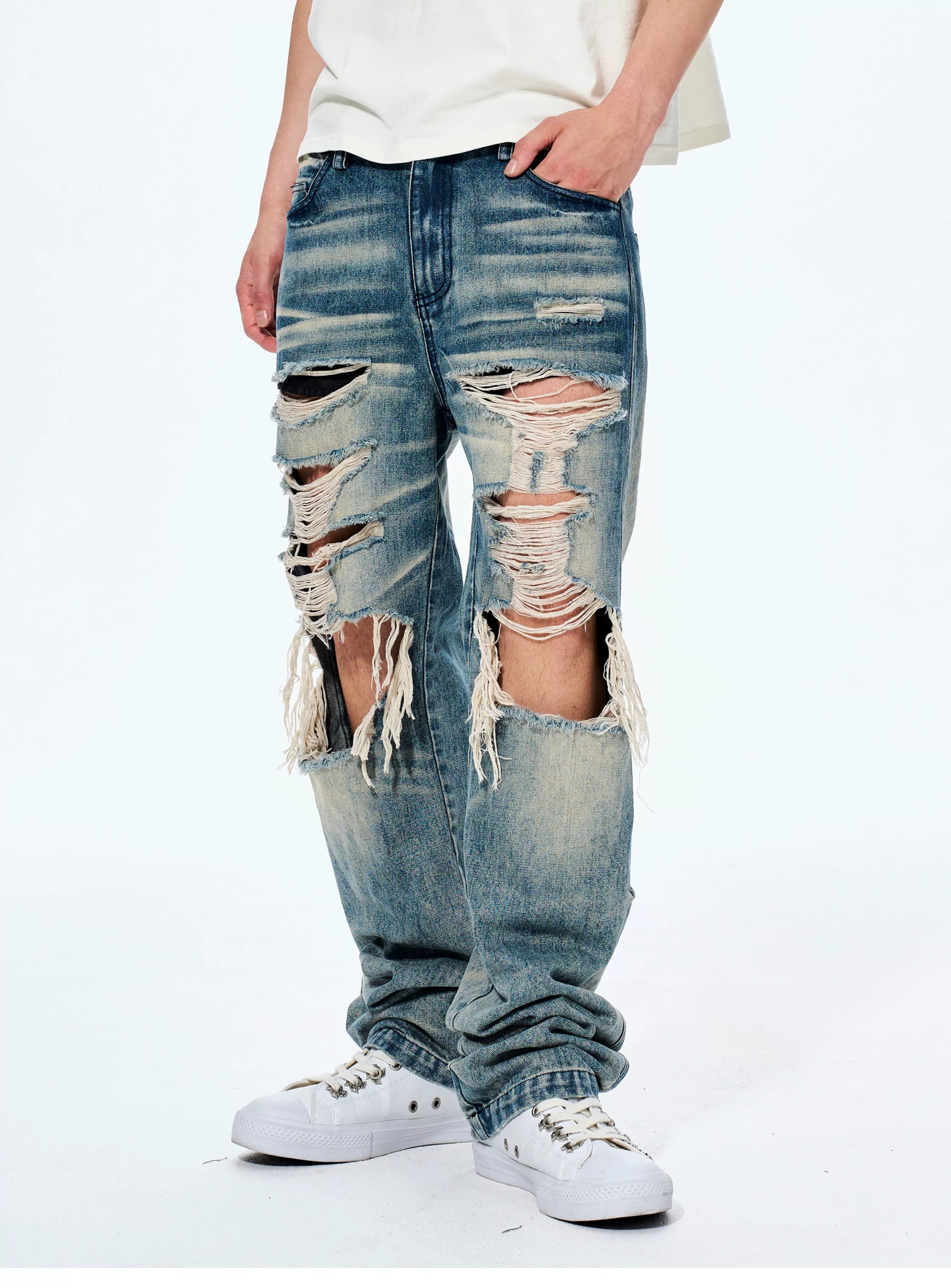 Men's Distressed Washed Straight Leg Jeans