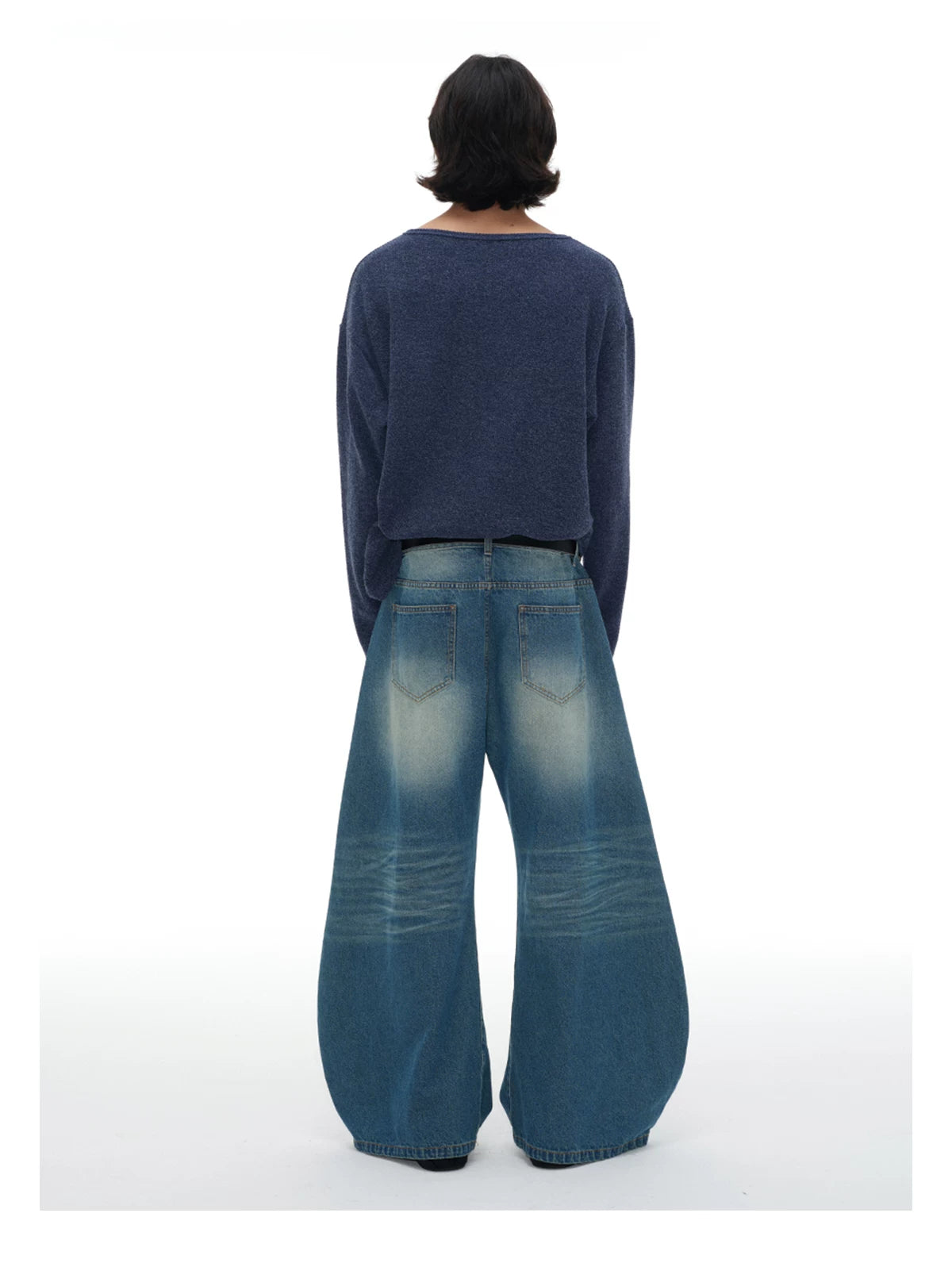 Pleated Distressed Wide Curved Jeans