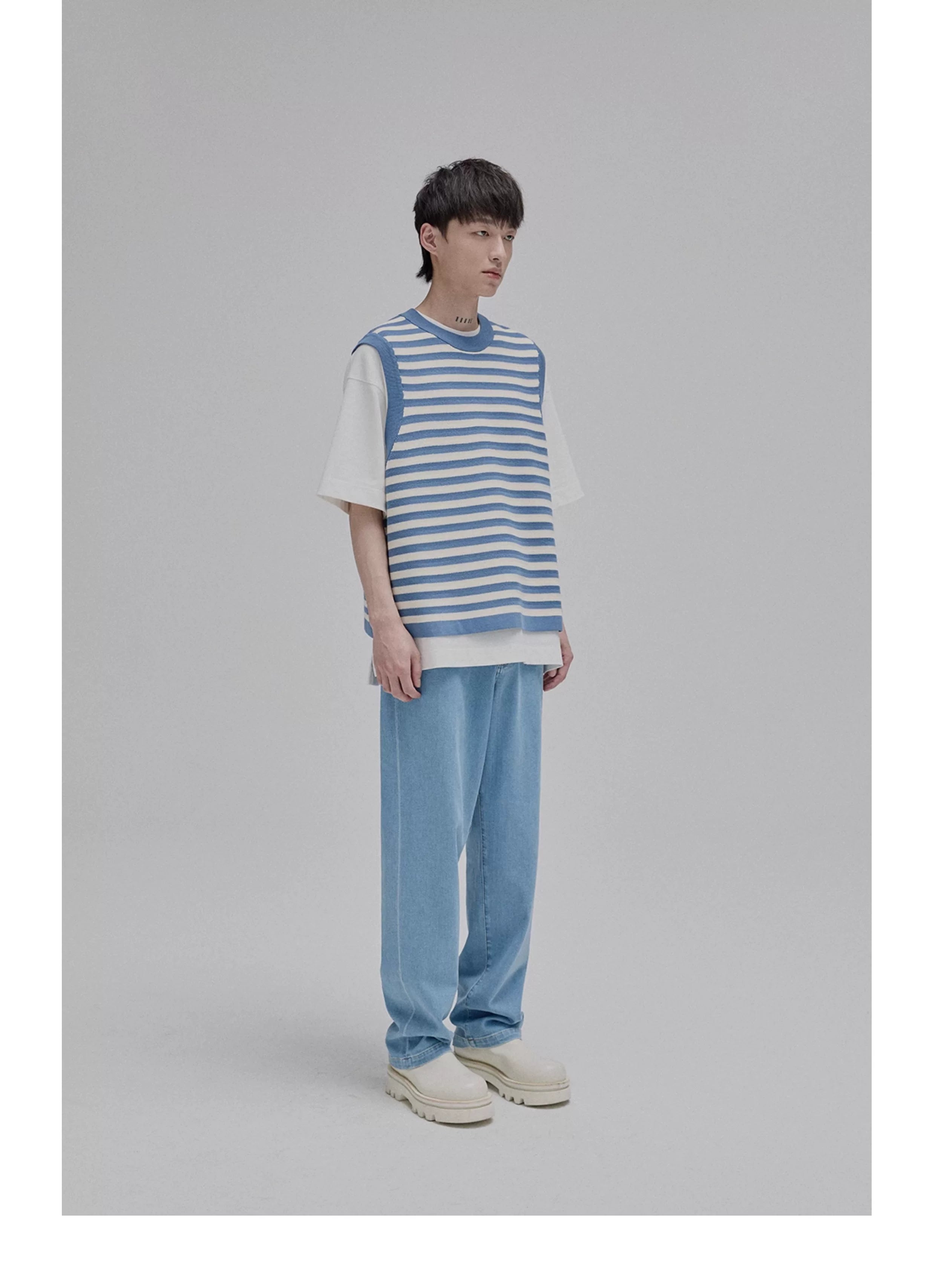 Lightweight Tapered Jeans