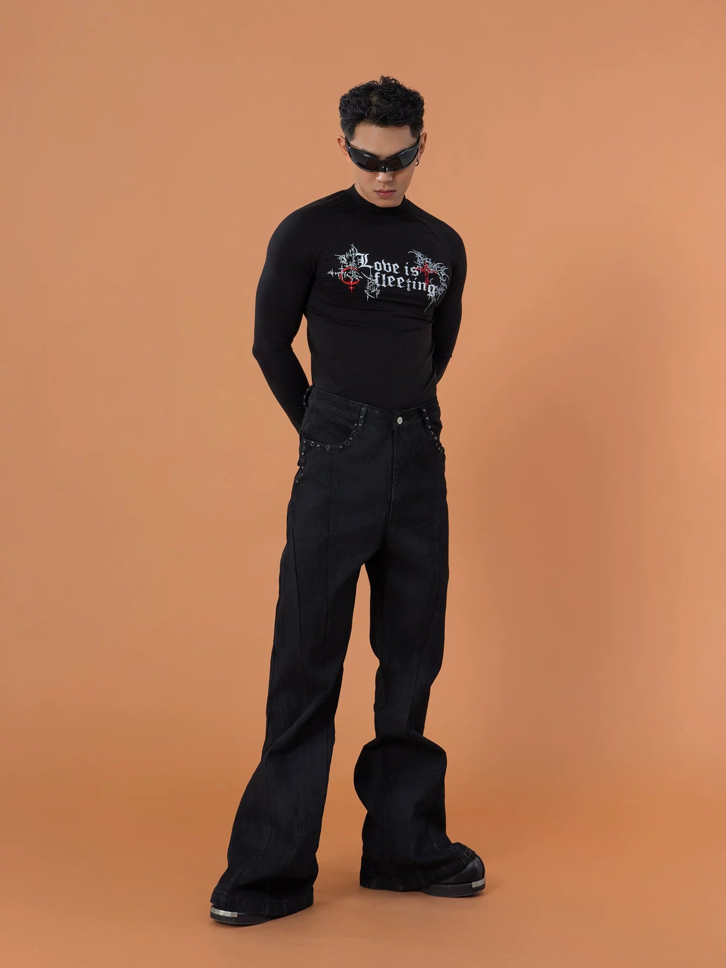 Black Gothic Print Fitted Long-Sleeve Tee