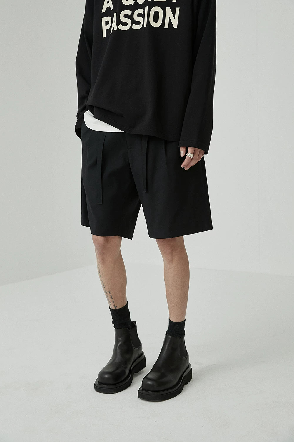 Draped Drawstring Elastic Waist Pleated Shorts