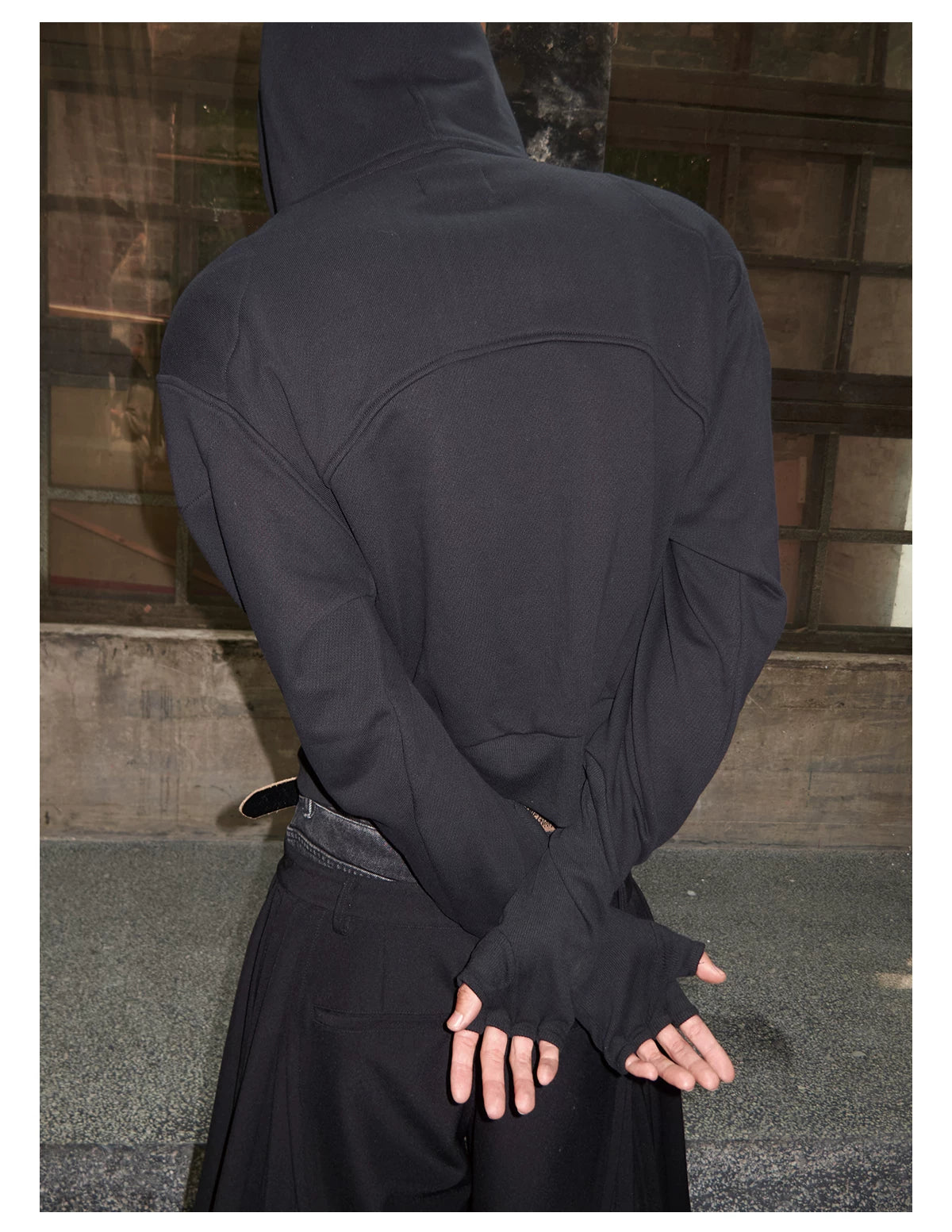 Boxer Hoodie With Five Finger Gloves