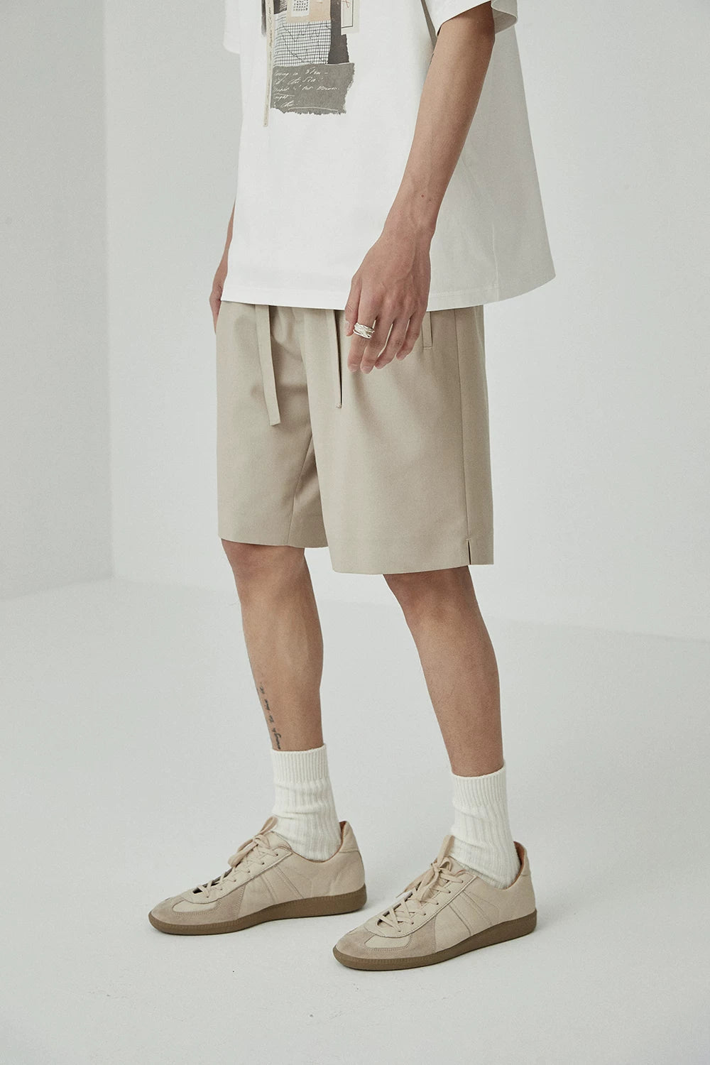 Draped Drawstring Elastic Waist Pleated Shorts