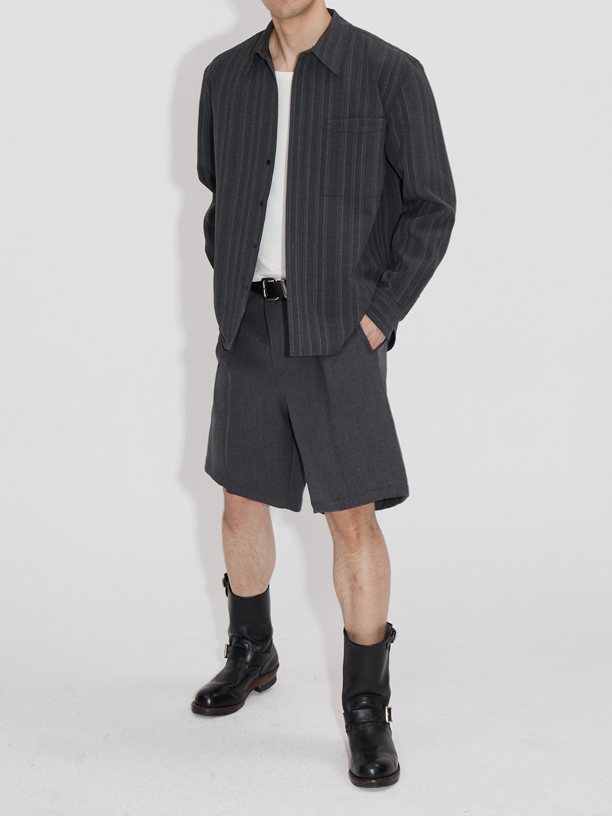 Wrinkle-Resistant Chest Pocket Shirts
