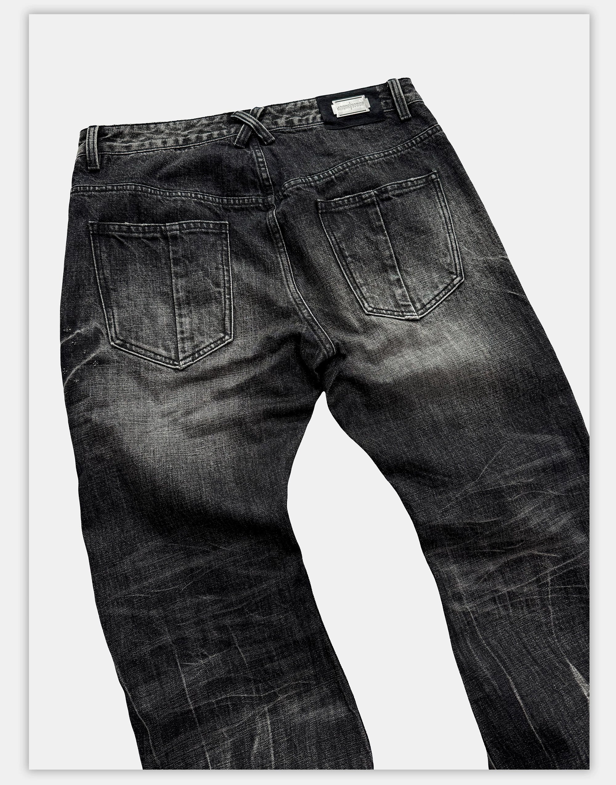 Vintage Dark Wash Curved Jeans