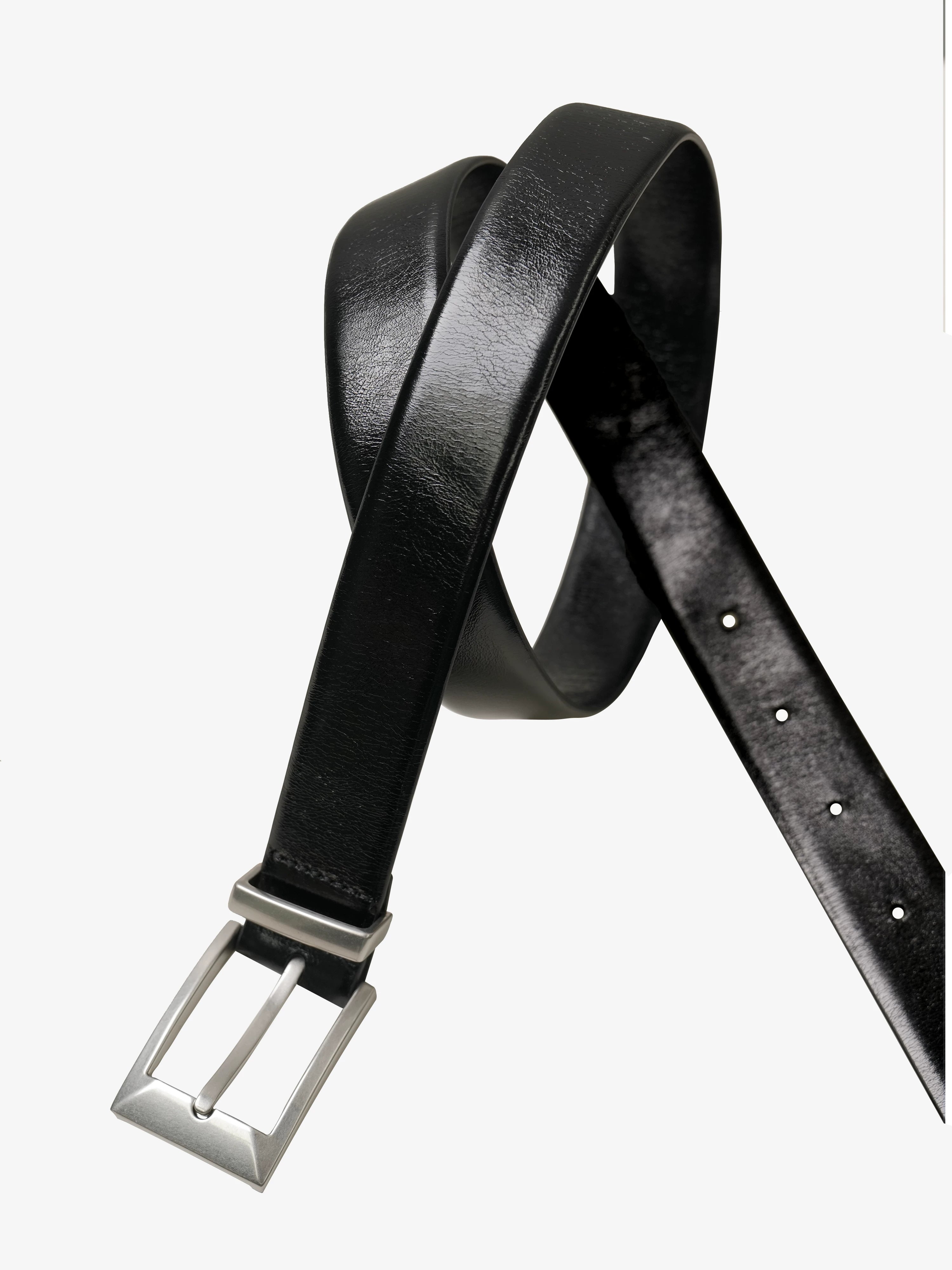 Textured Leather Belt With Buckle