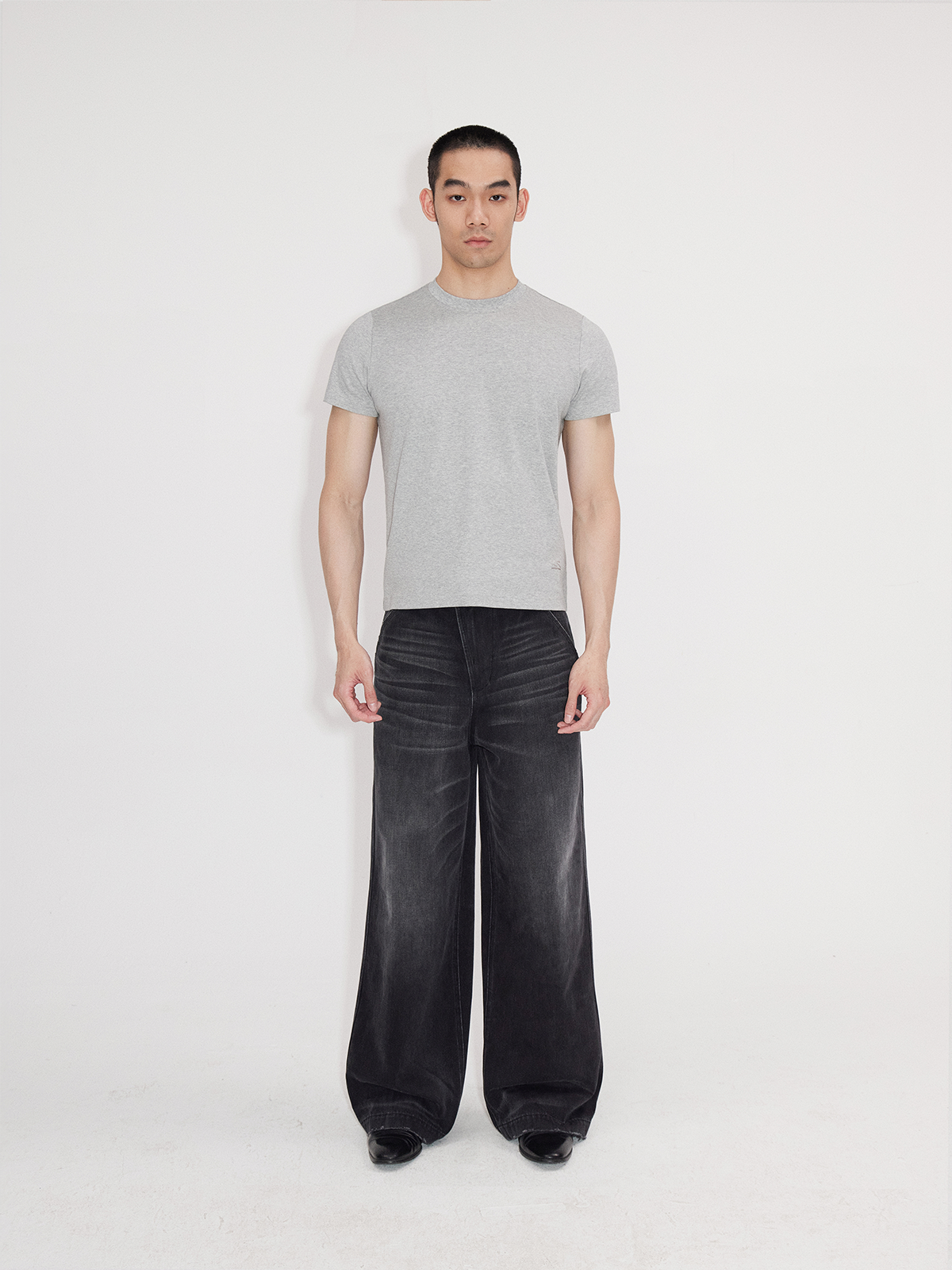 Heavyweight Natural Wash Asymmetrical Cargo Jeans