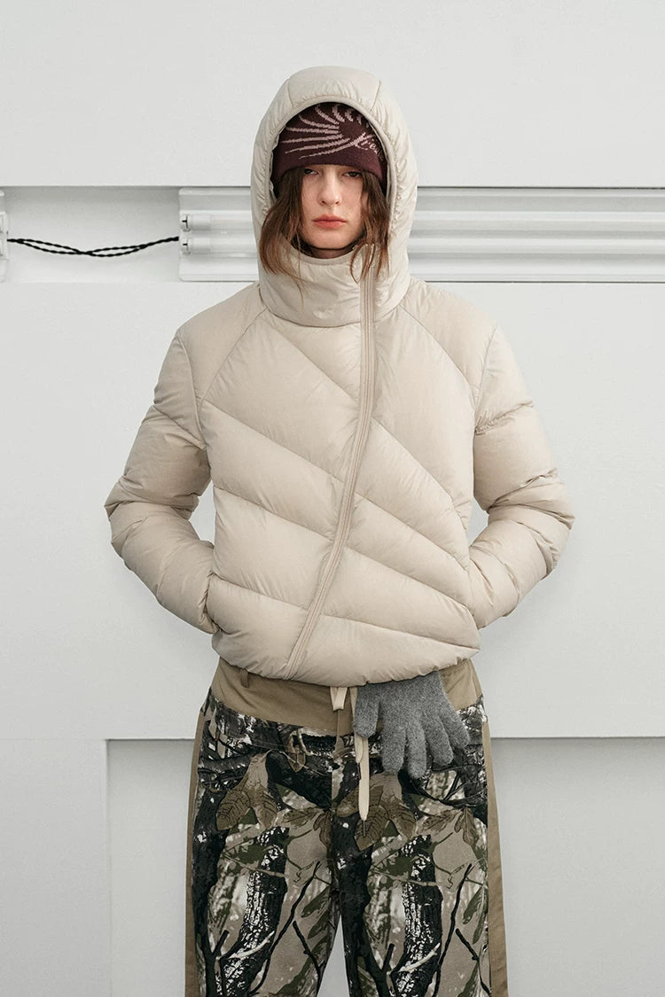 Lightweight Hooded Waterproof Down Jacket