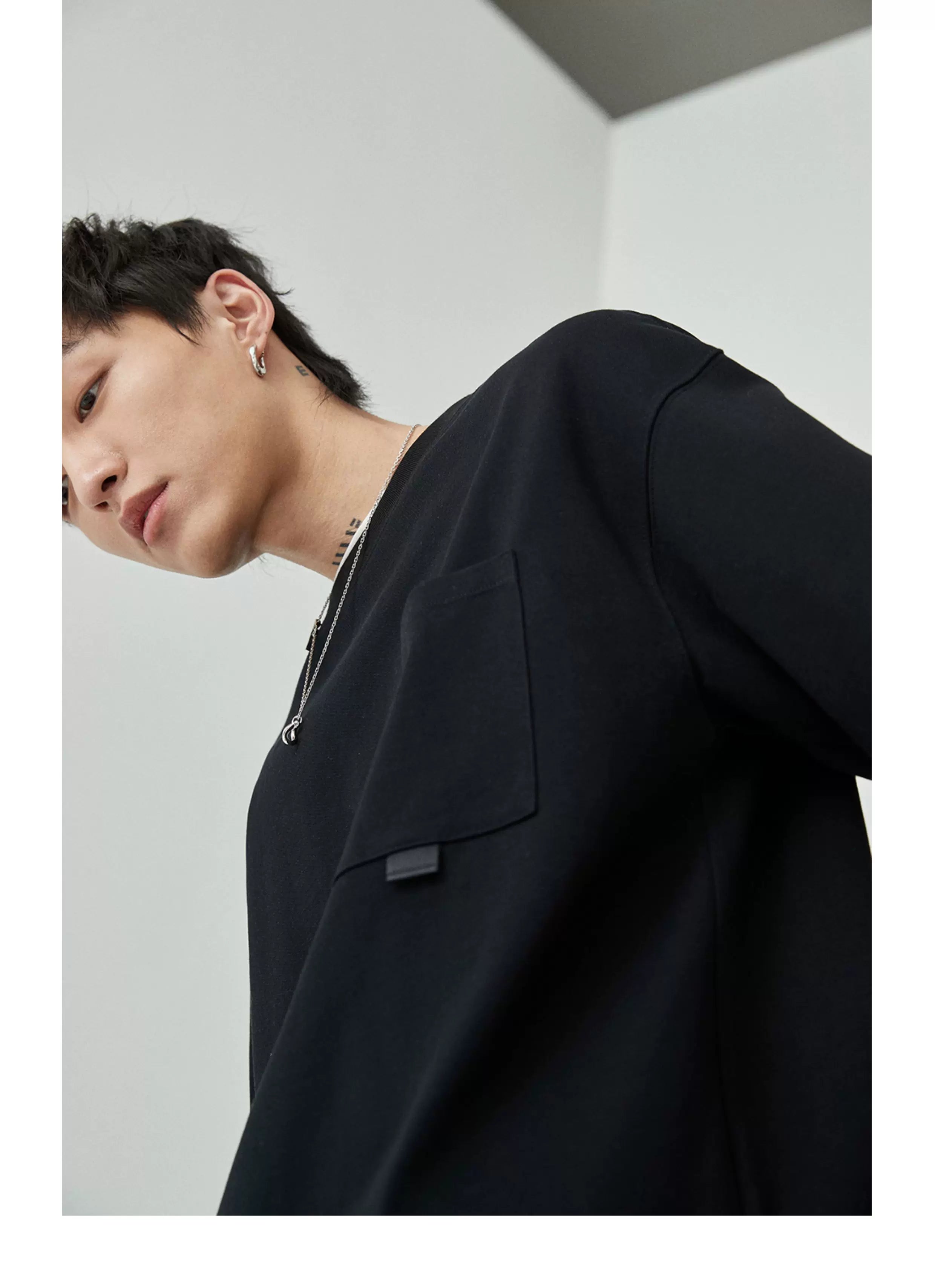 Ribbon Pocket Long Sleeve Tee