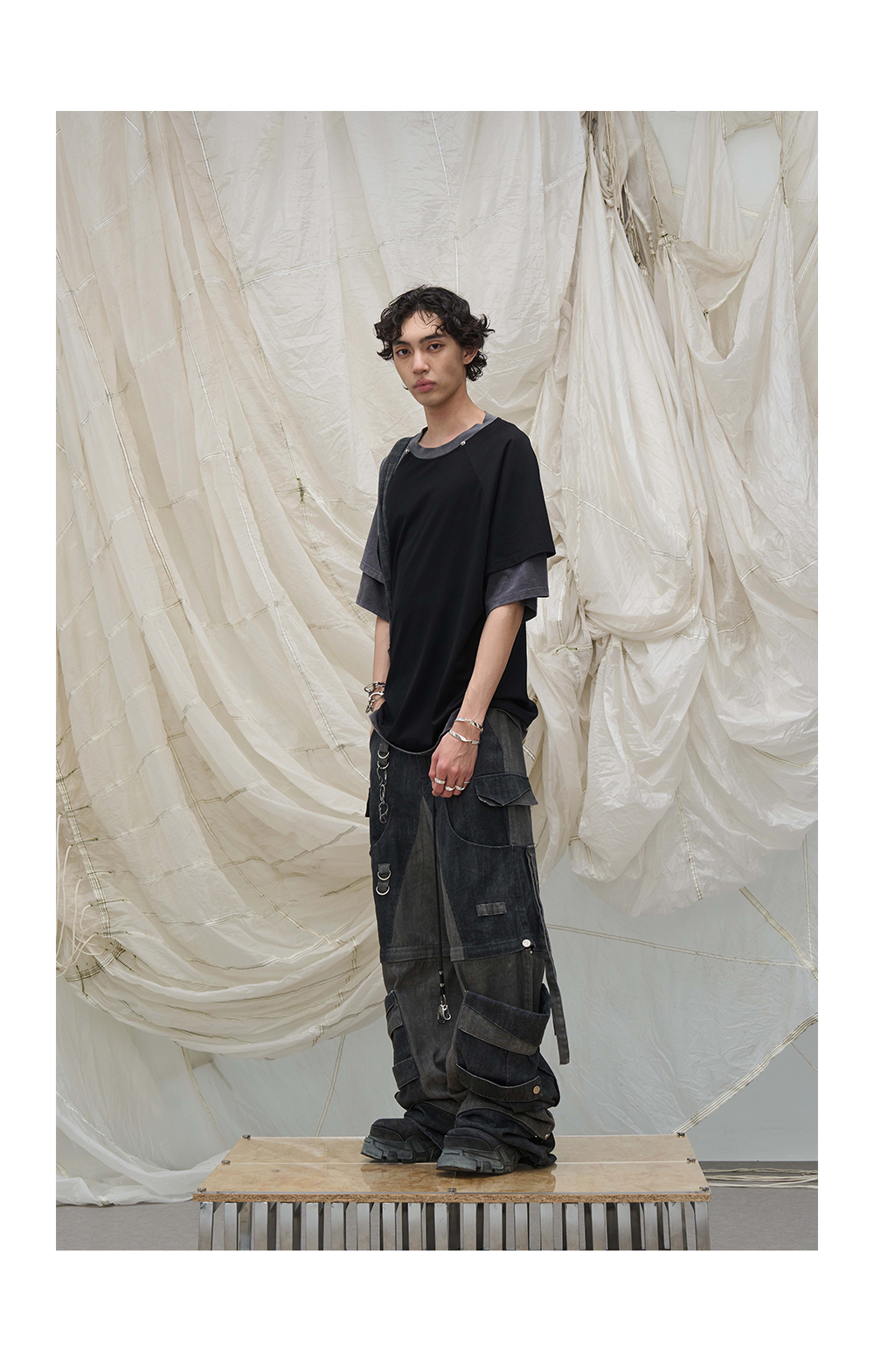 Detachable Hood Color Block Washed Tee