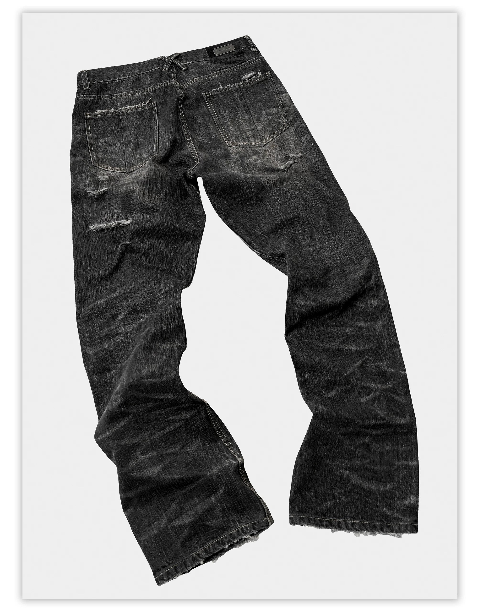 Distressed Straight Cut Jeans