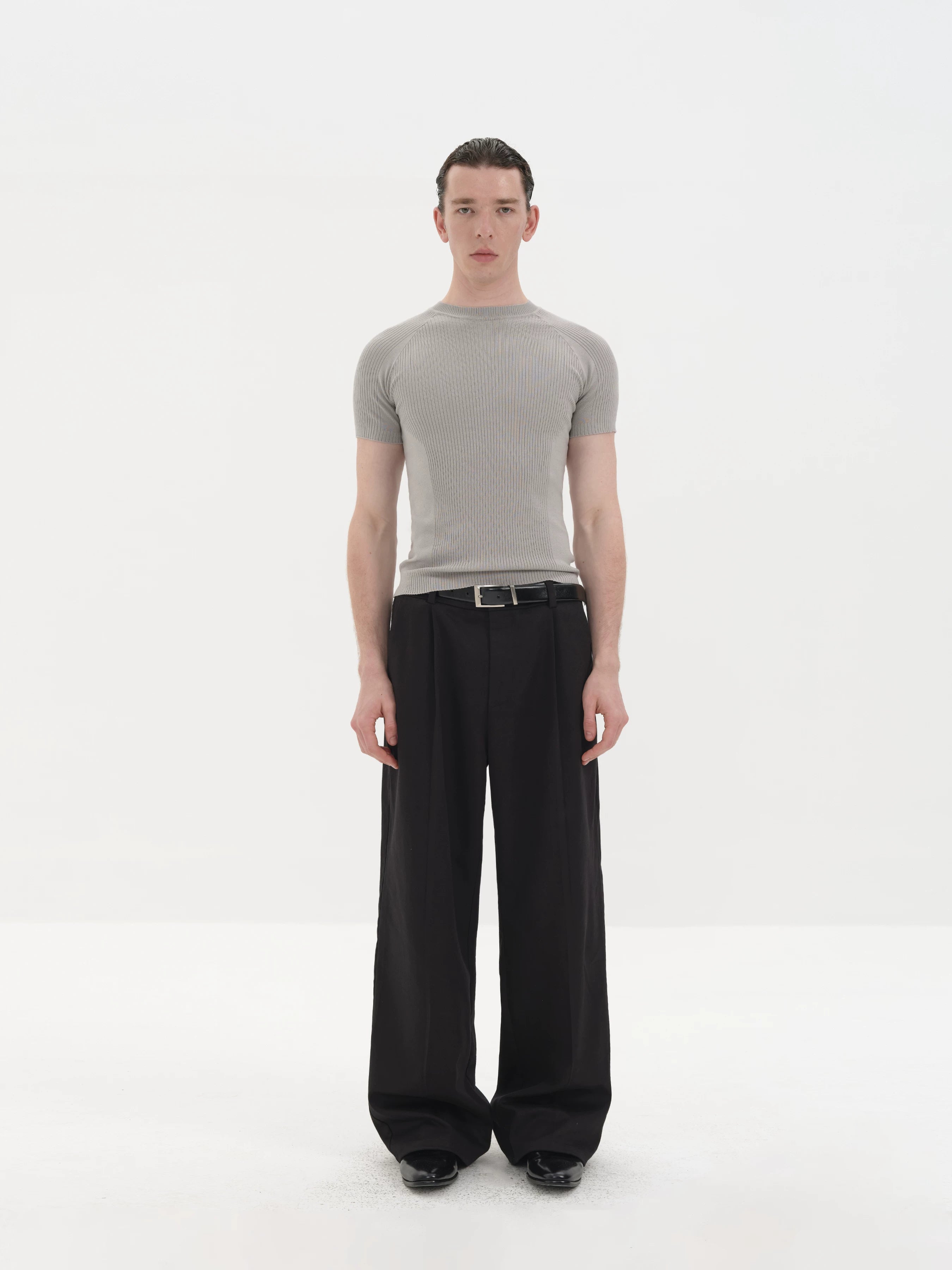 Lightweight Ribbed Short Sleeves