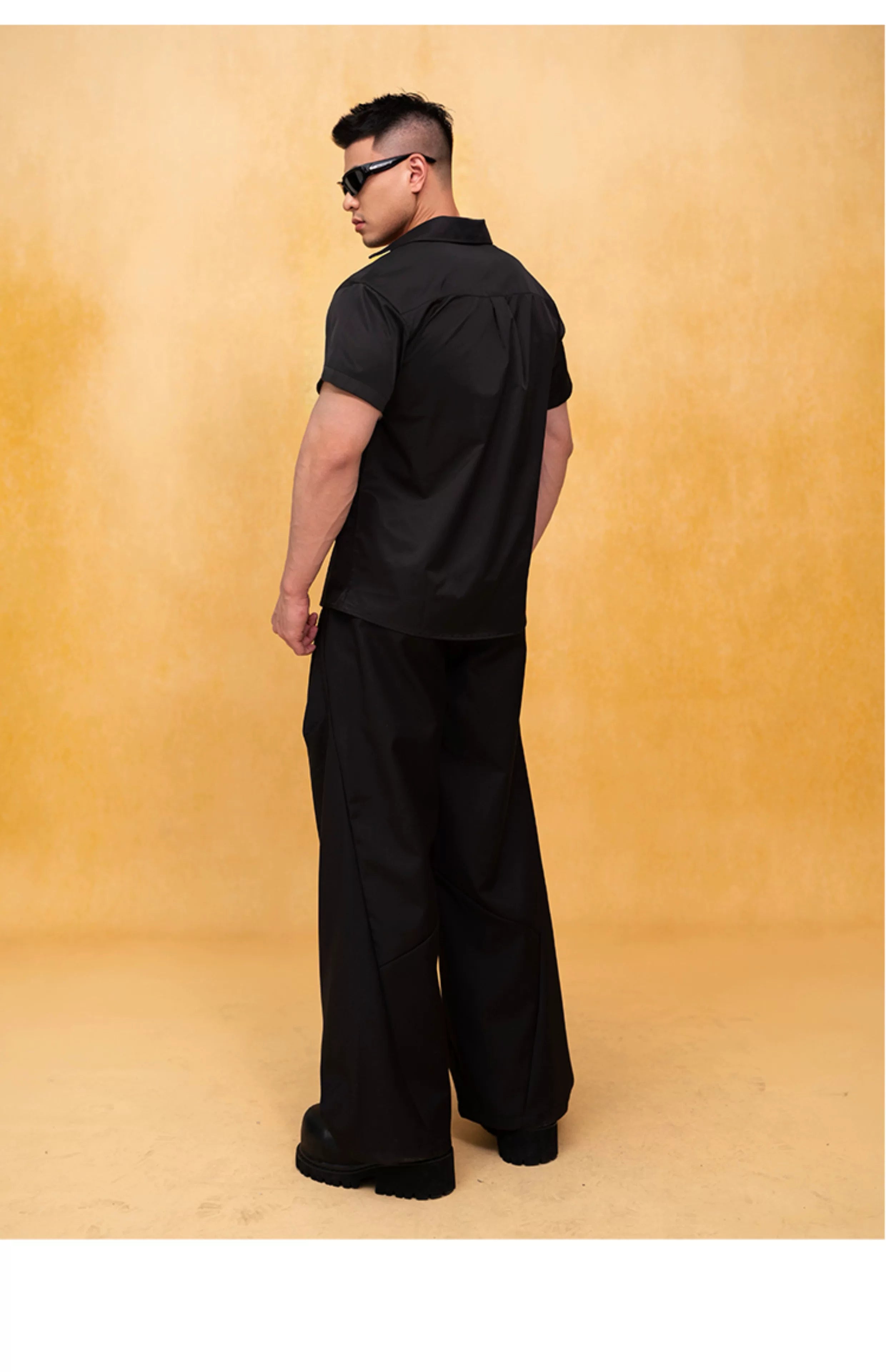 Black White Short Sleeve V-Neck Tee
