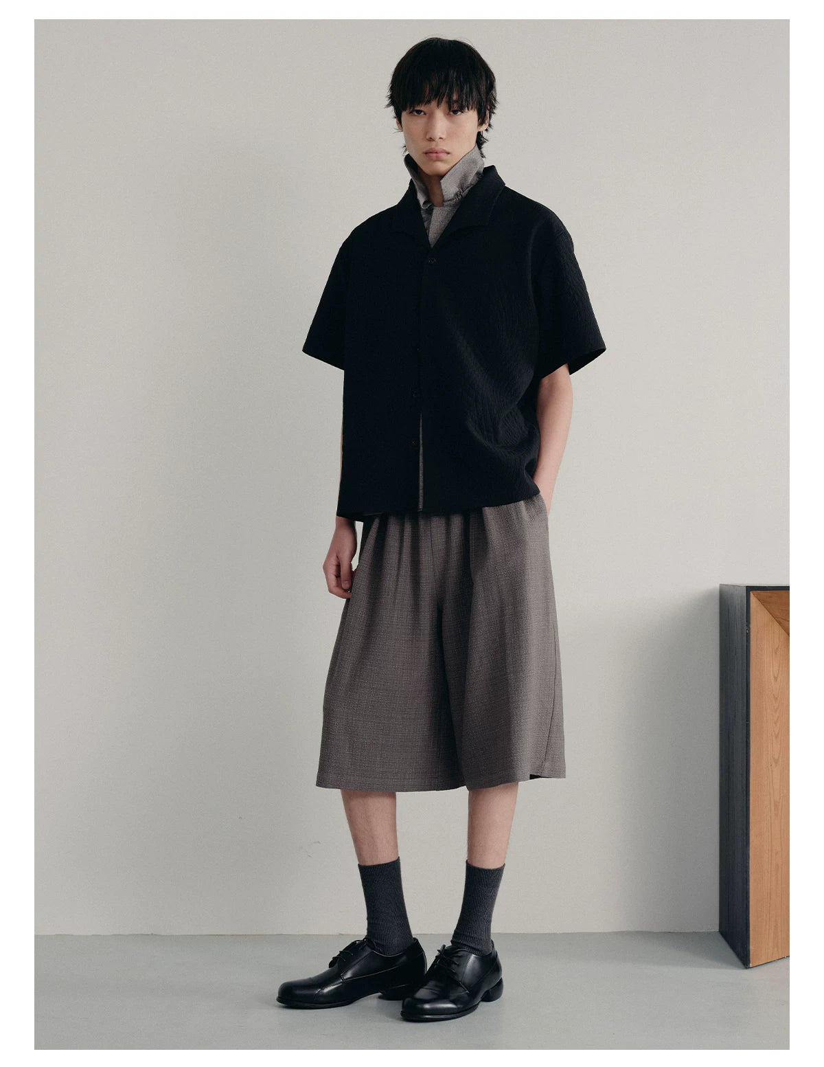 Seagull Collar Leaf Jacquard Shirt