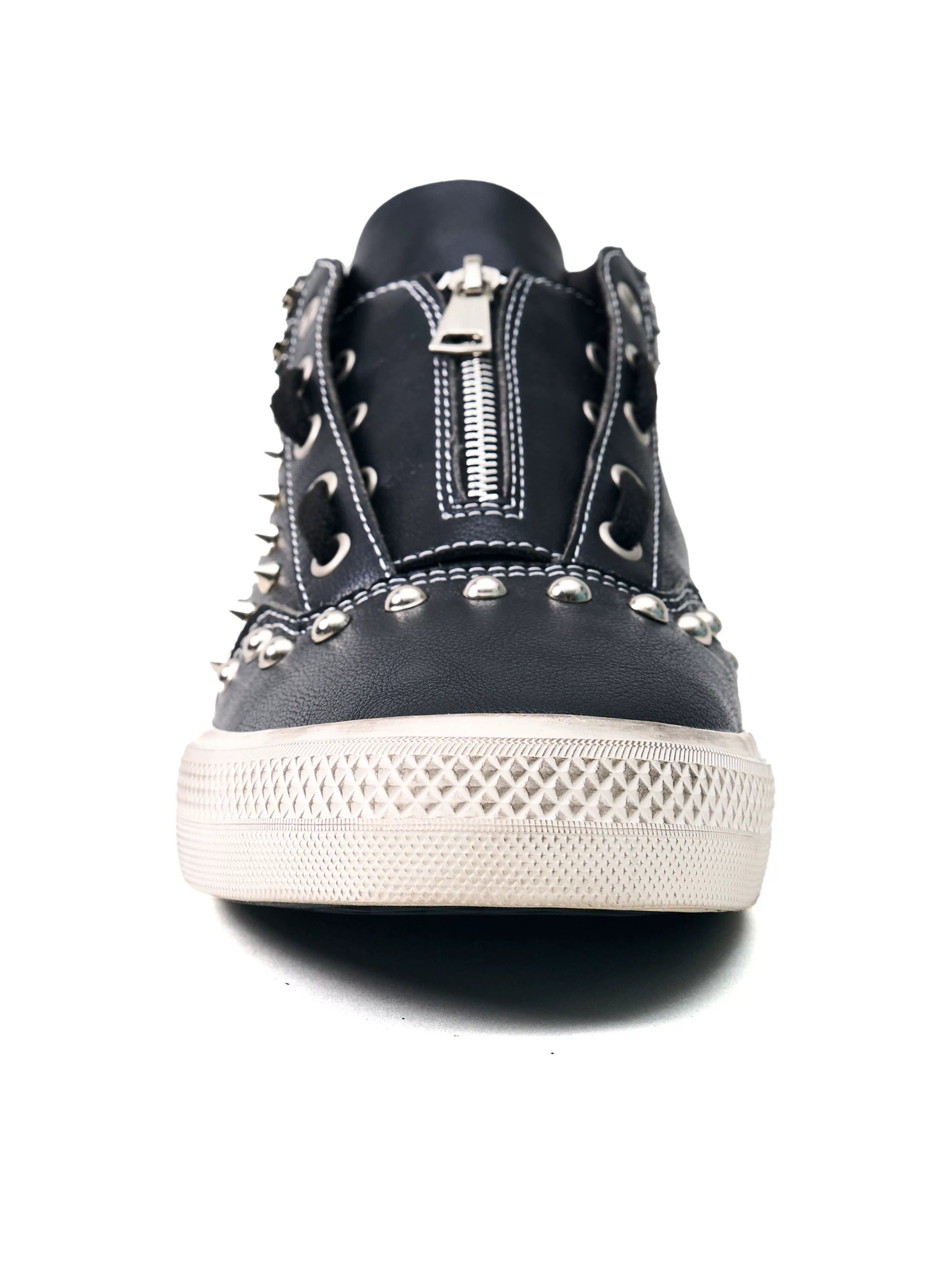Men's Rivet Mid-top Skate Shoes