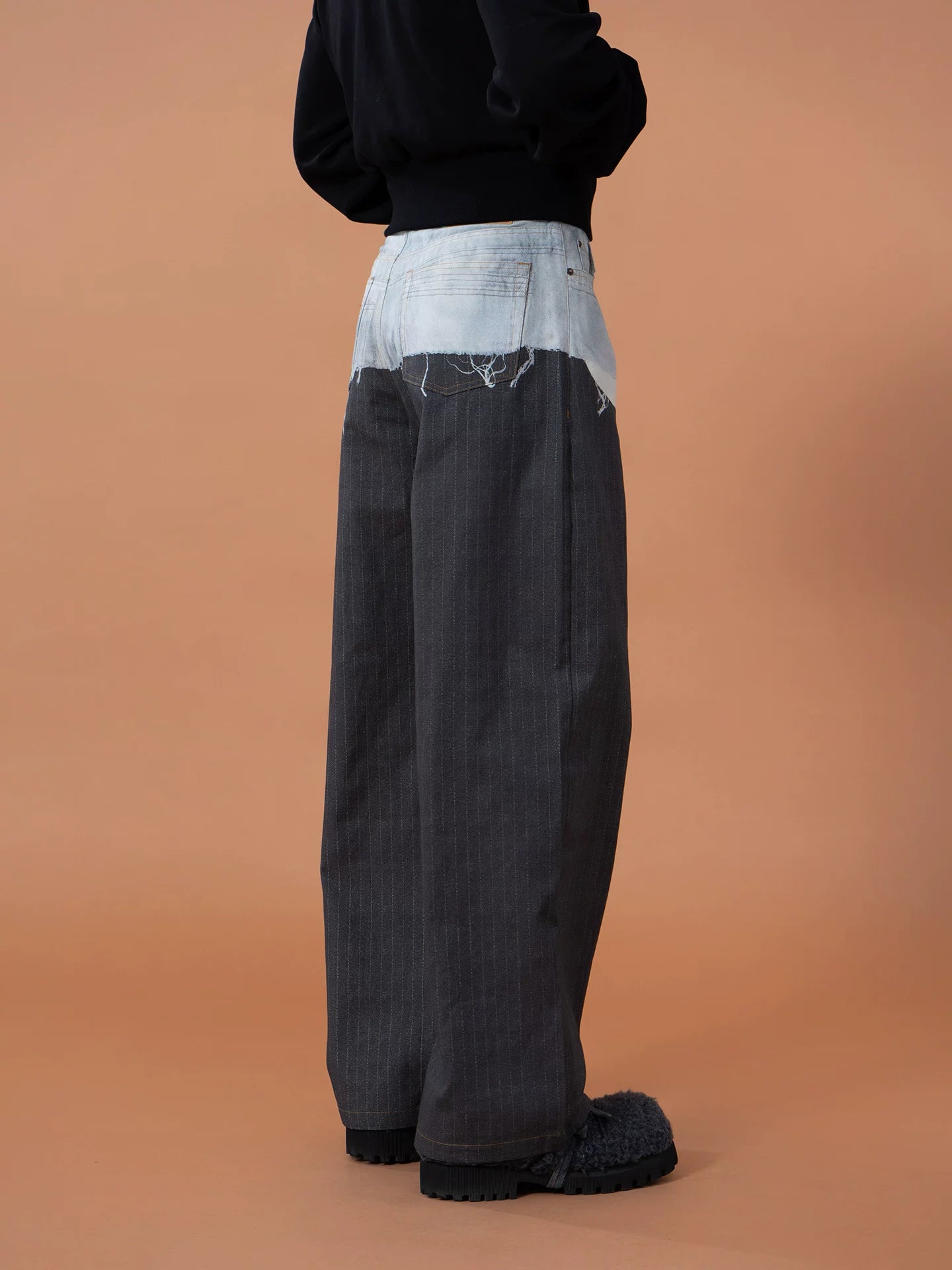 Men's Gray Colorblock Striped Printed Jeans