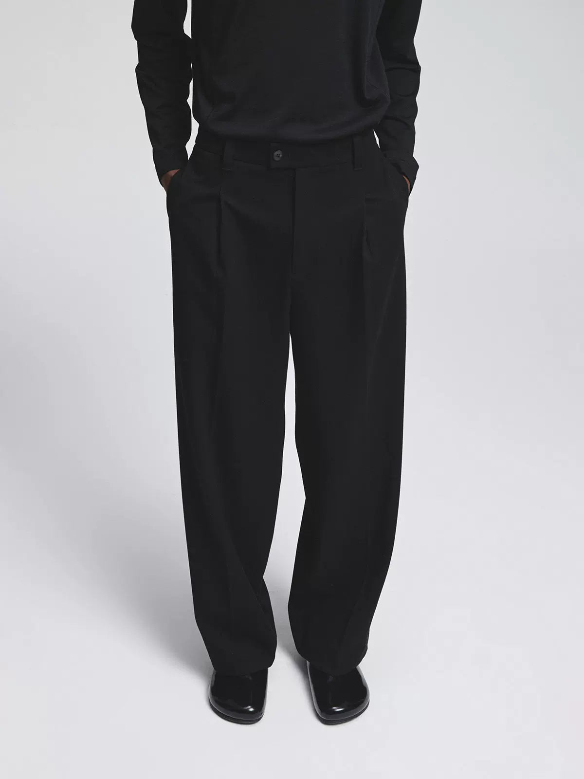Pleated Elastic Waist Brushed Twill Slacks