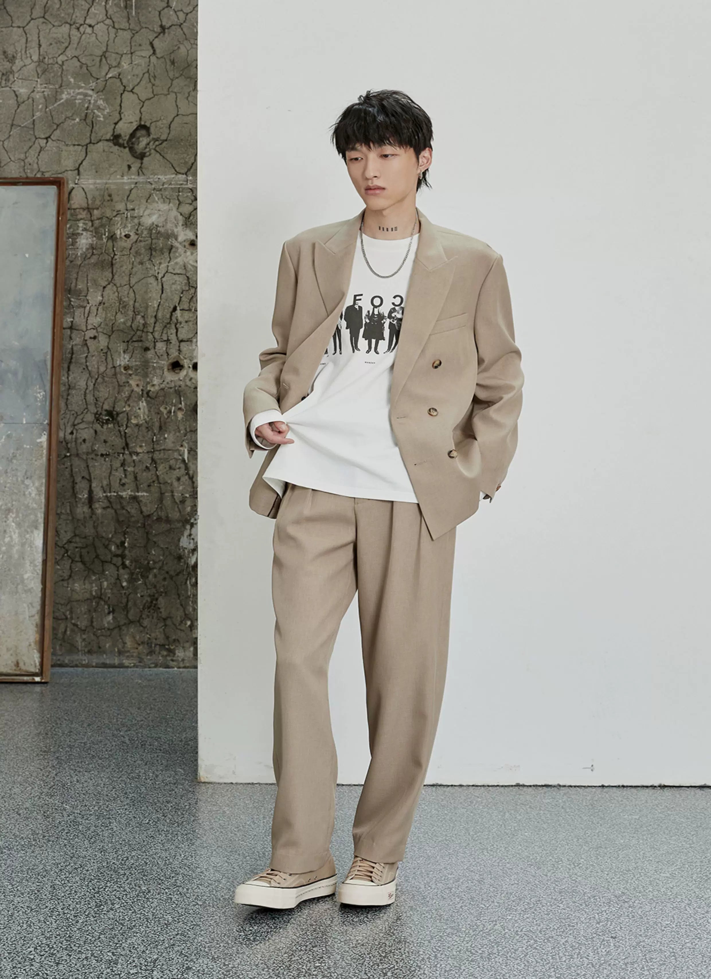 Pleated Wide Leg Suit Pants