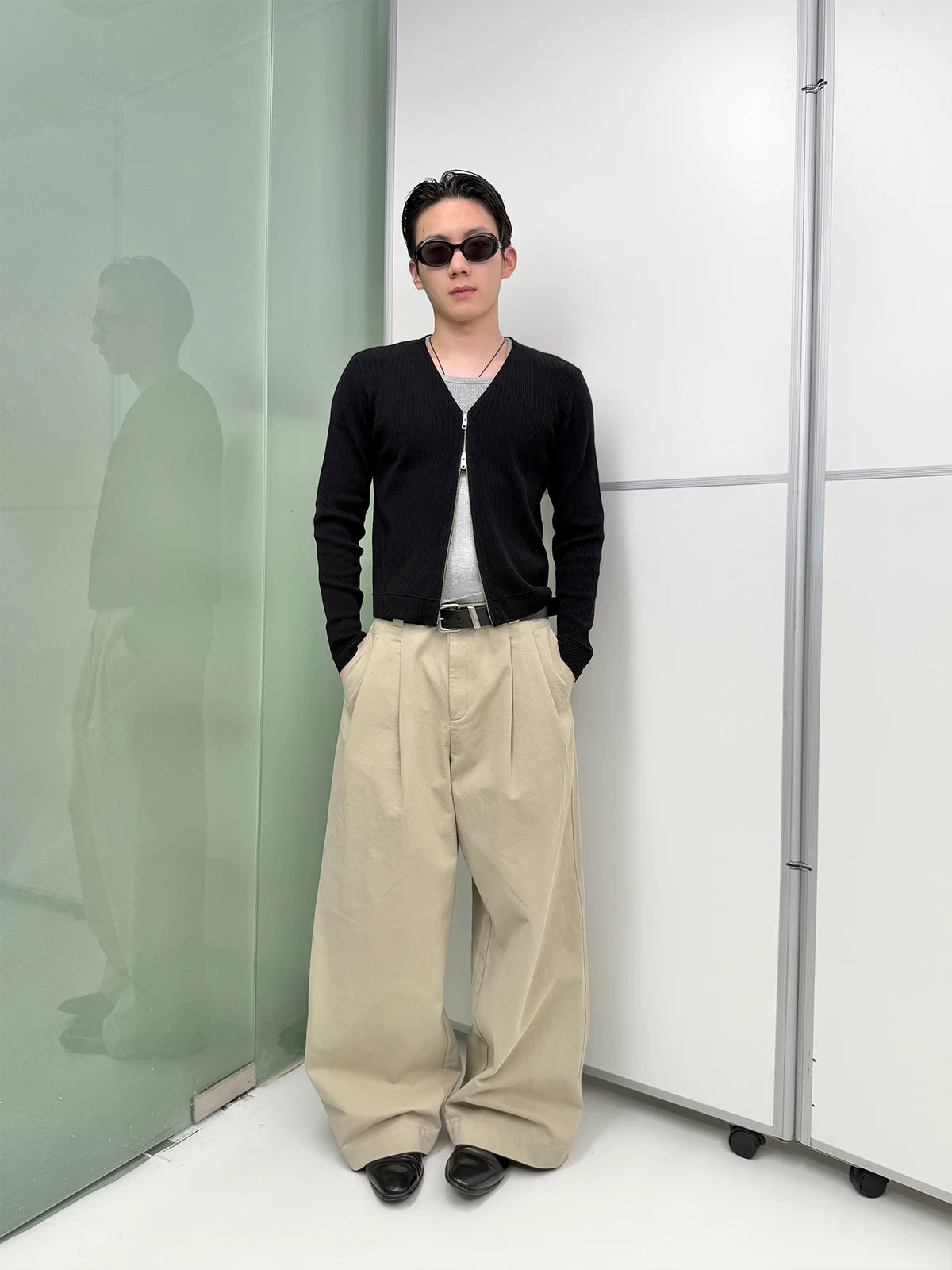 25SS V-Neck Zip Jacket