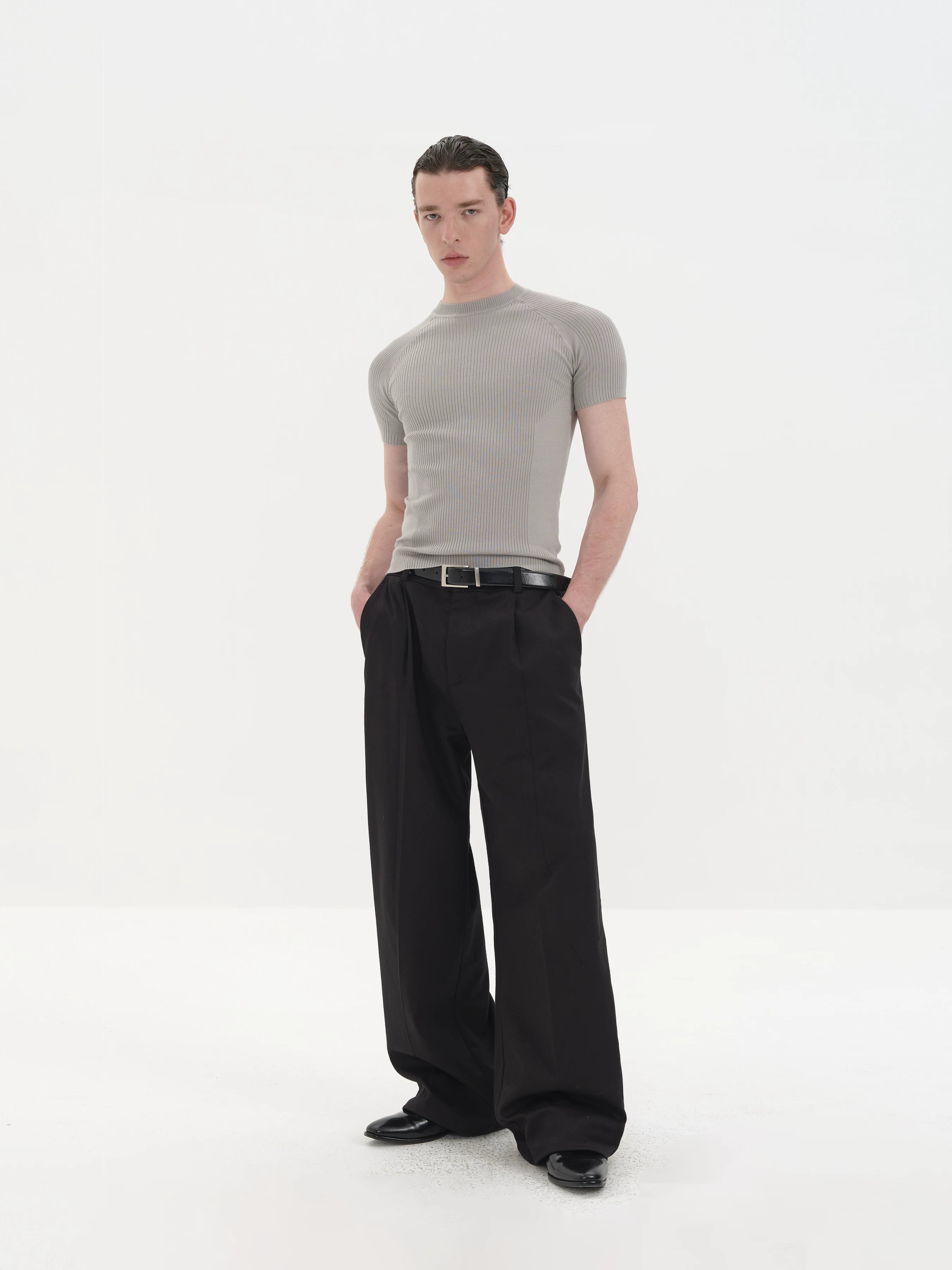 Lightweight Ribbed Short Sleeves