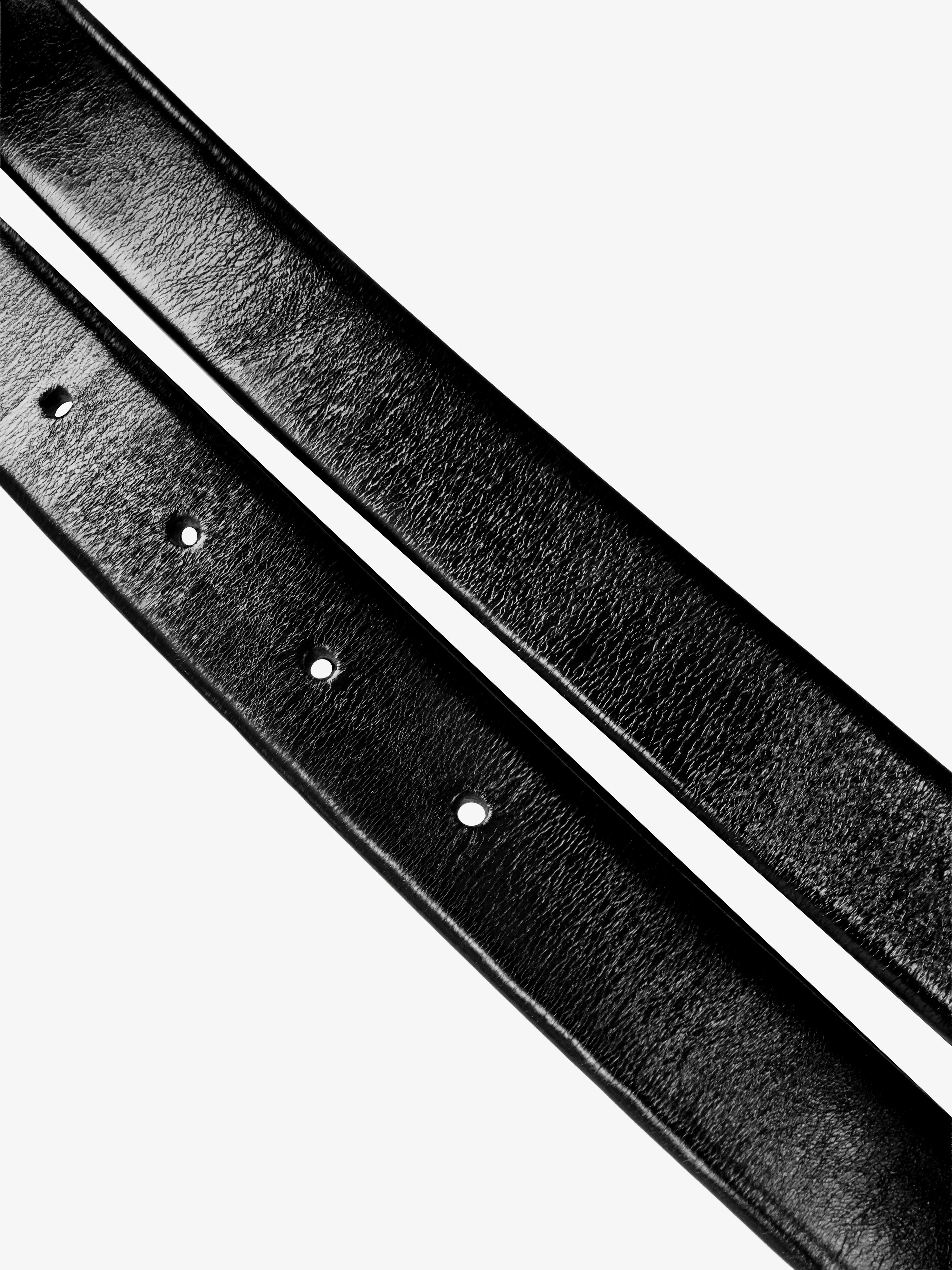 Textured Leather Belt With Buckle