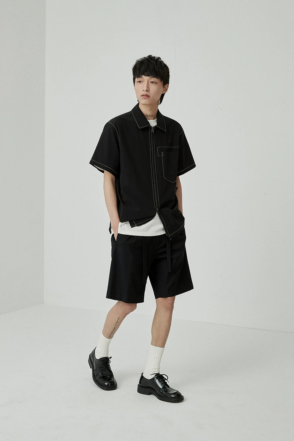 Draped Drawstring Elastic Waist Pleated Shorts