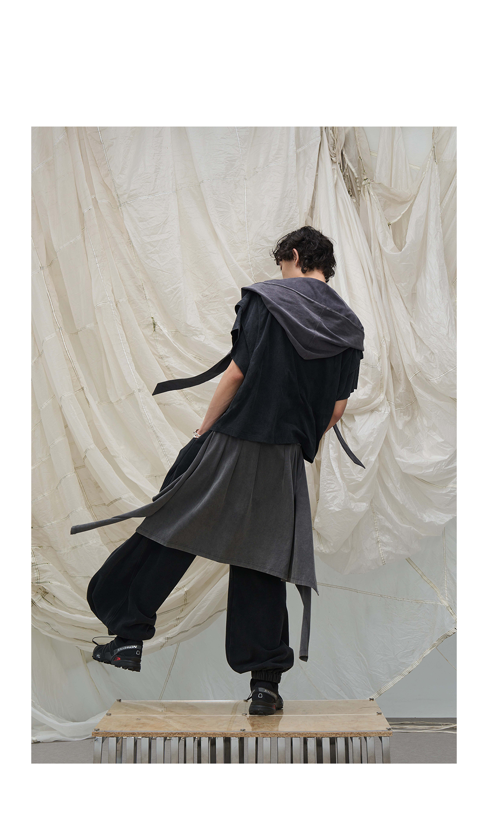 Detachable Hood Short-Sleeve Ring Cut Tees