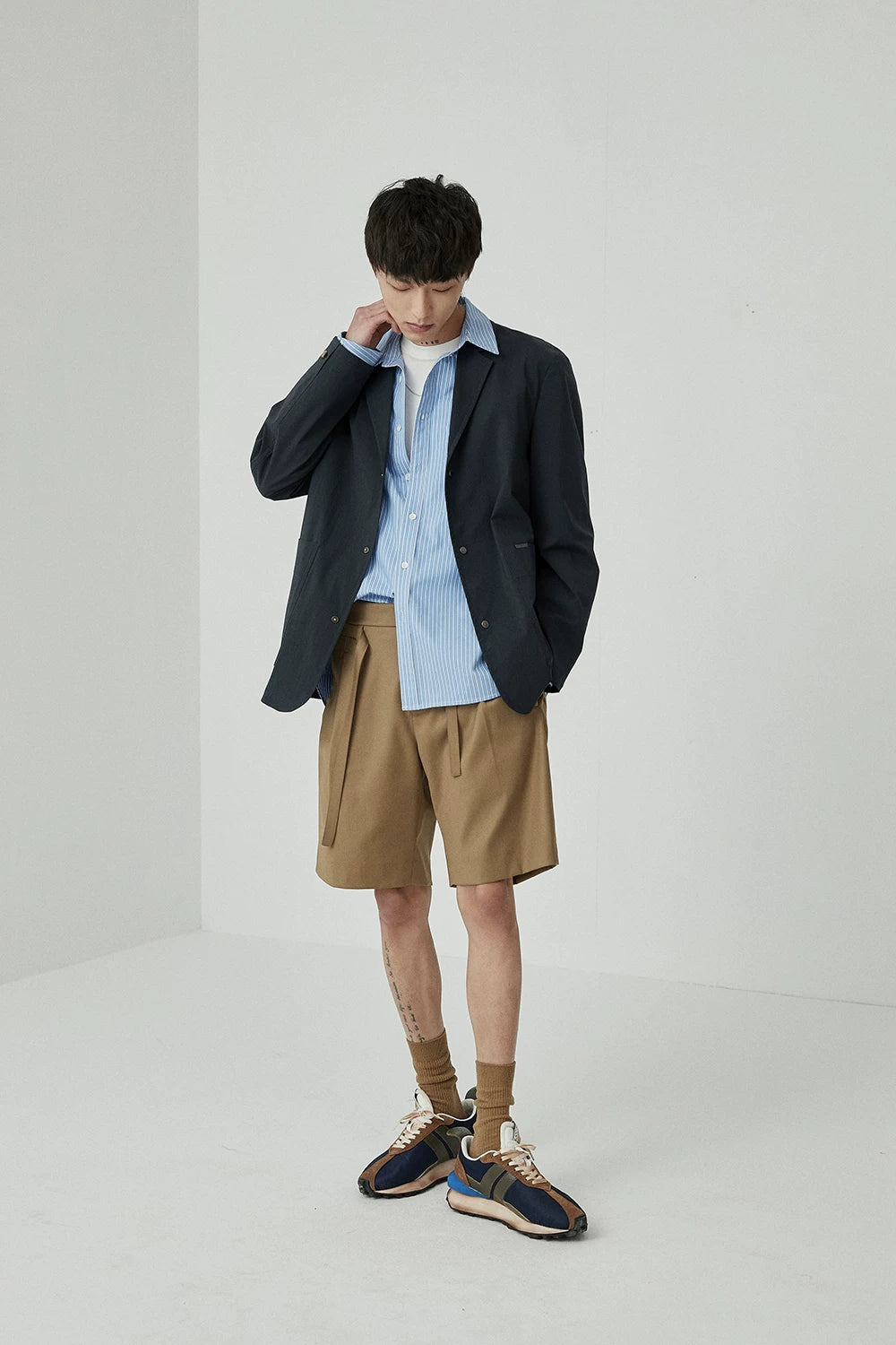 Draped Drawstring Elastic Waist Pleated Shorts
