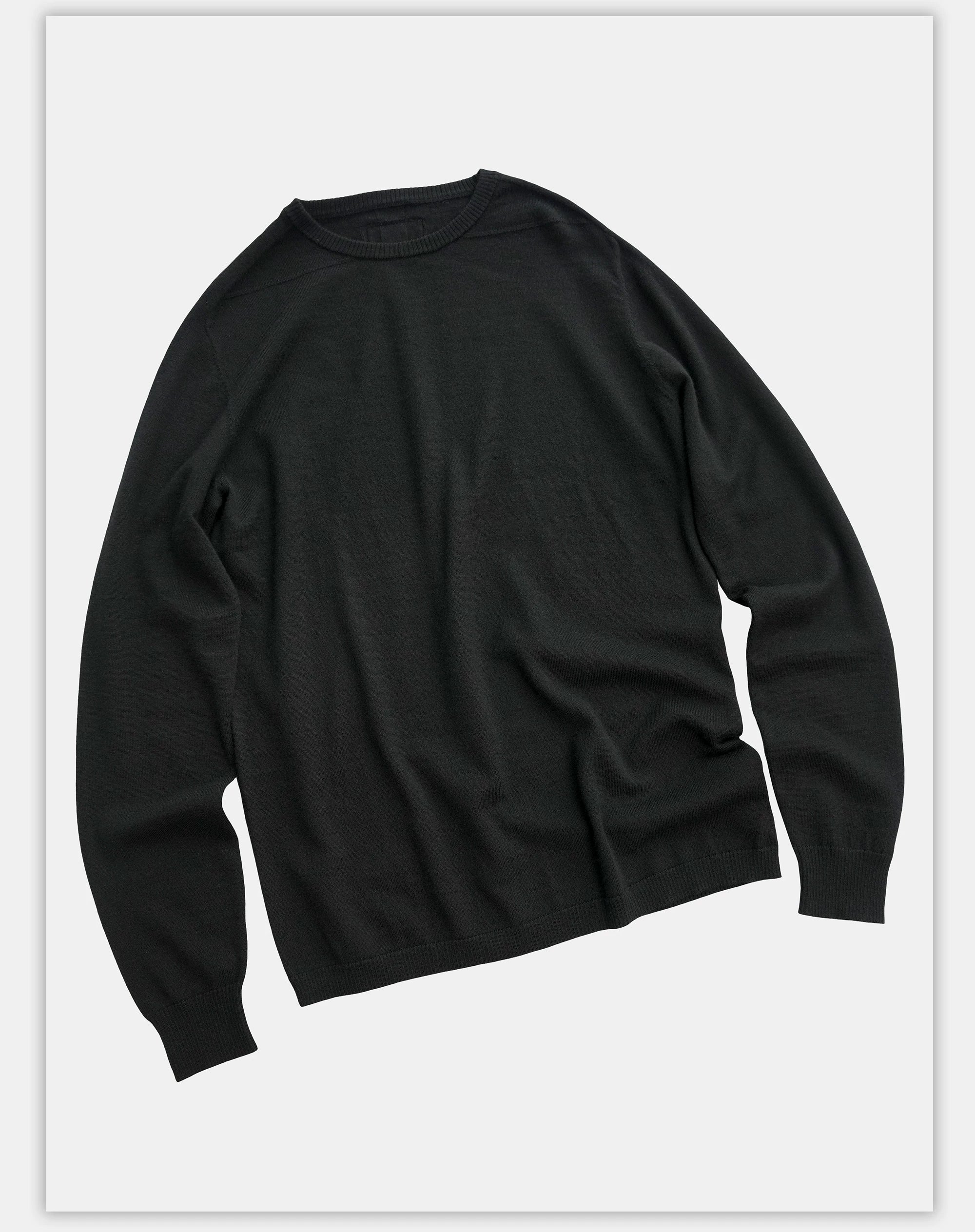 Fitted Dark Tailored Merino Cashmere Sweater