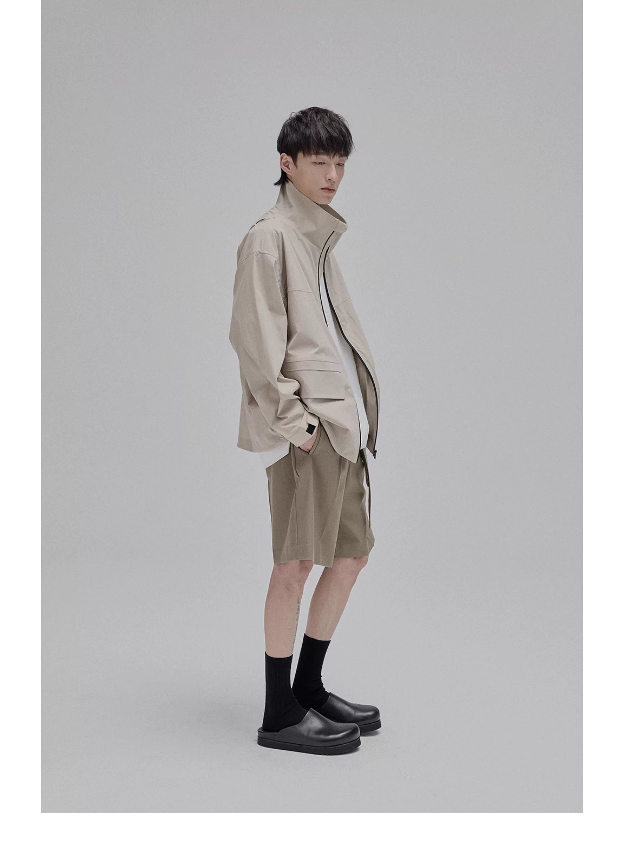 Draped Drawstring Wide Shorts