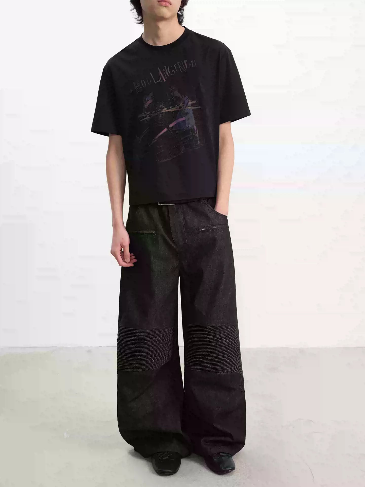 Baguette Print Textured Short-sleeve Tee